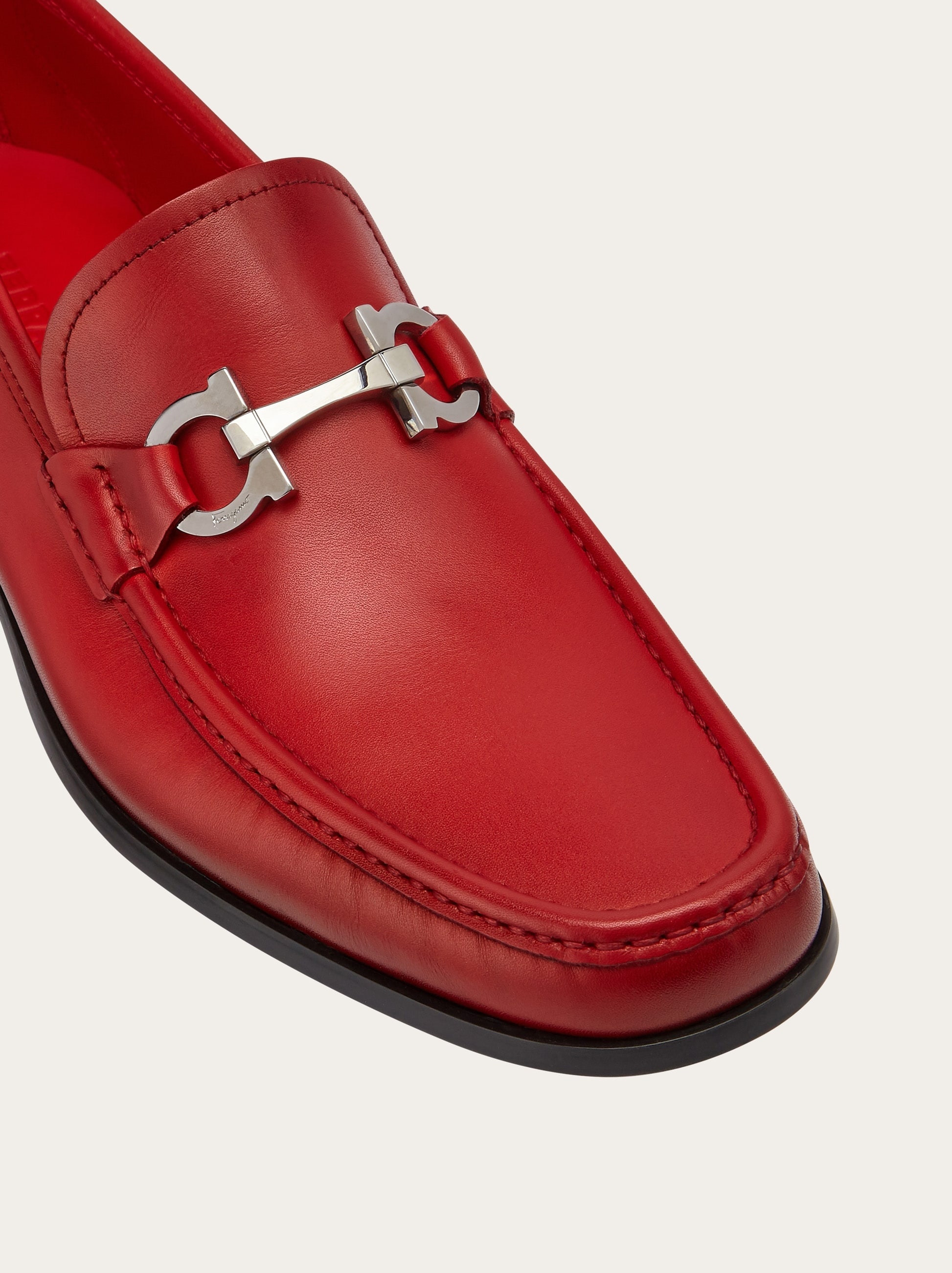 Moccasin with Gancini ornament - 6
