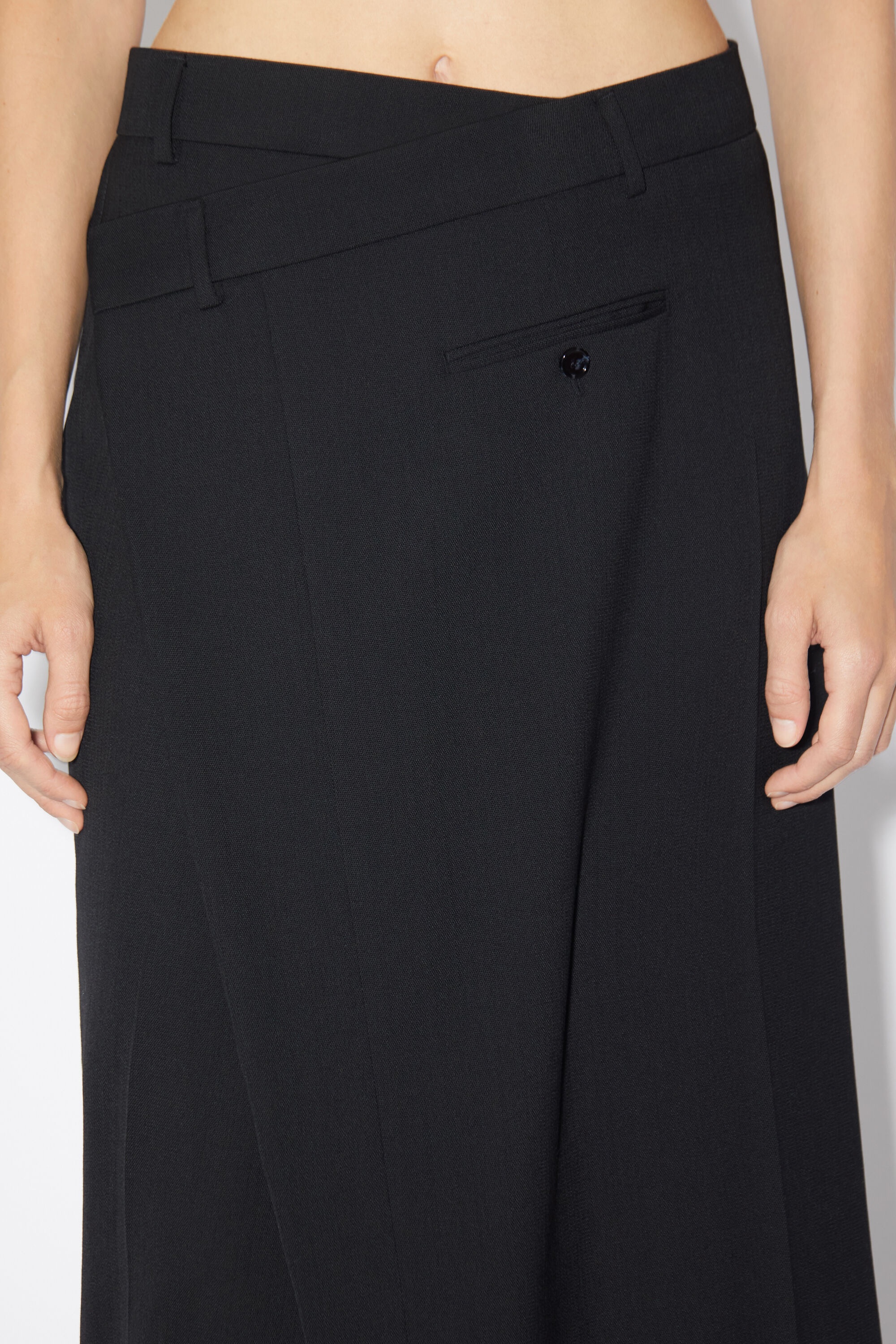 Tailored wrap skirt - Black - 5