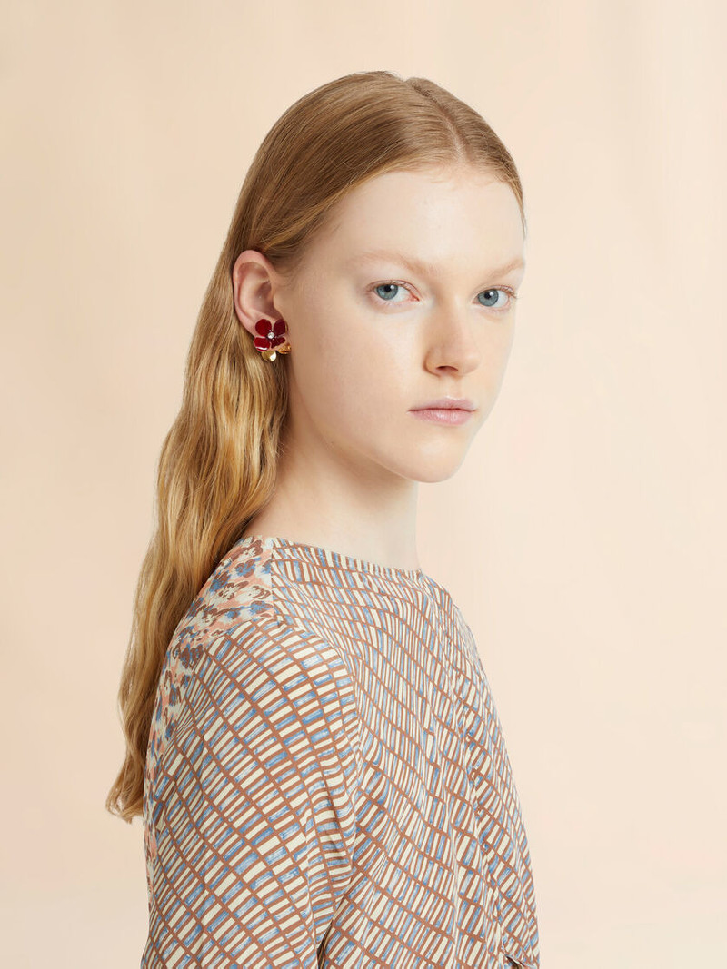 Marni BURGUNDY ENAMEL FLOWER STUD EARRINGS outlook