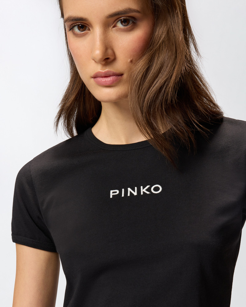 SHORT-SLEEVED T-SHIRT WITH EMBROIDERED LOGO 5