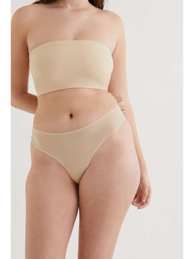 SKIMS Fits Everybody thong - Navy outlook