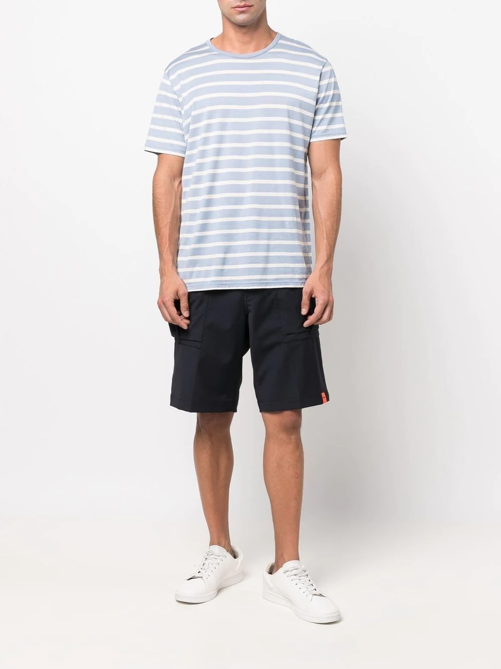 layered pocket-detail cargo shorts - 2