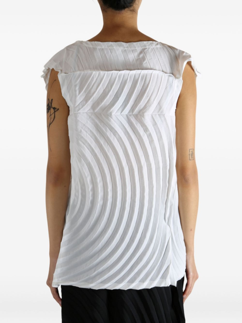 Paper Bag Pleats curved top - 5