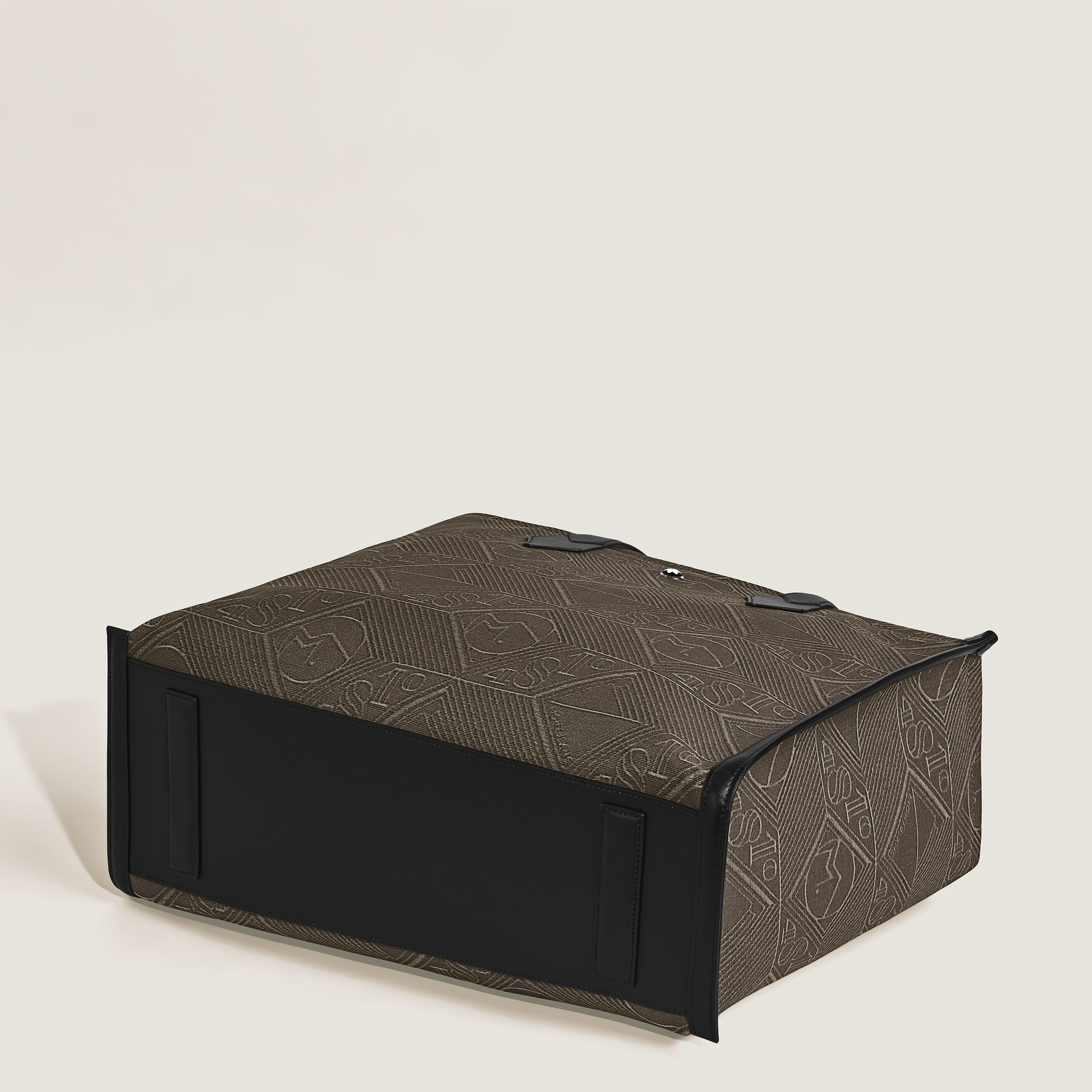 Tote - 7