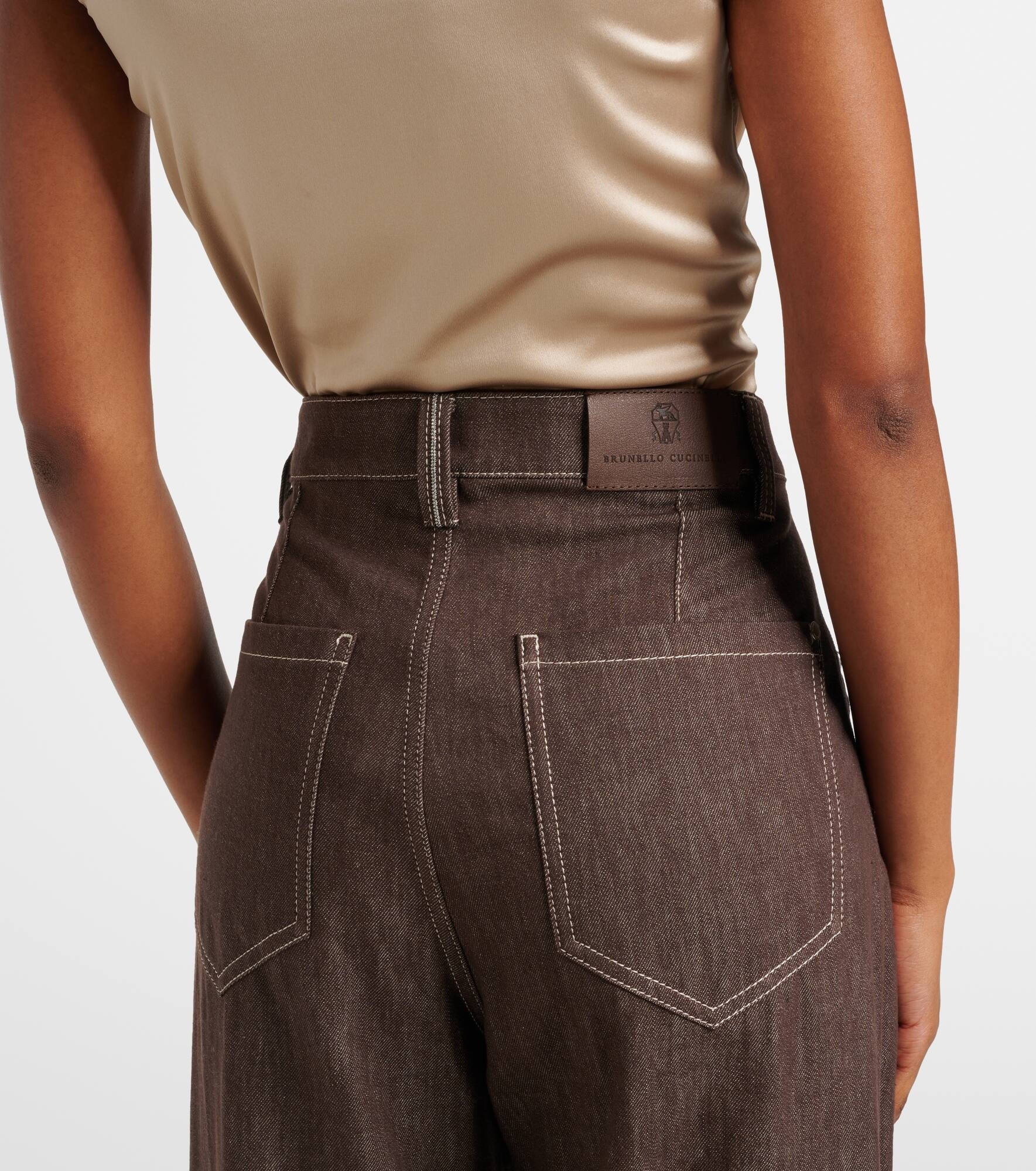Mid-rise wide-leg jeans - 6