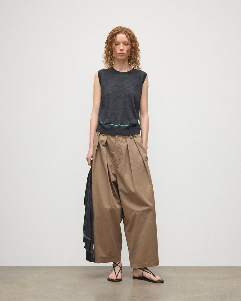 Johnstons of Elgin Brae Dark Grey Merino Sleeveless Tank outlook