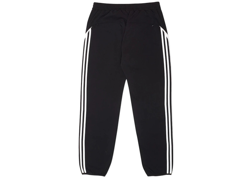 PALACE Palace Adidas Palace Juventus Trackpant Black outlook