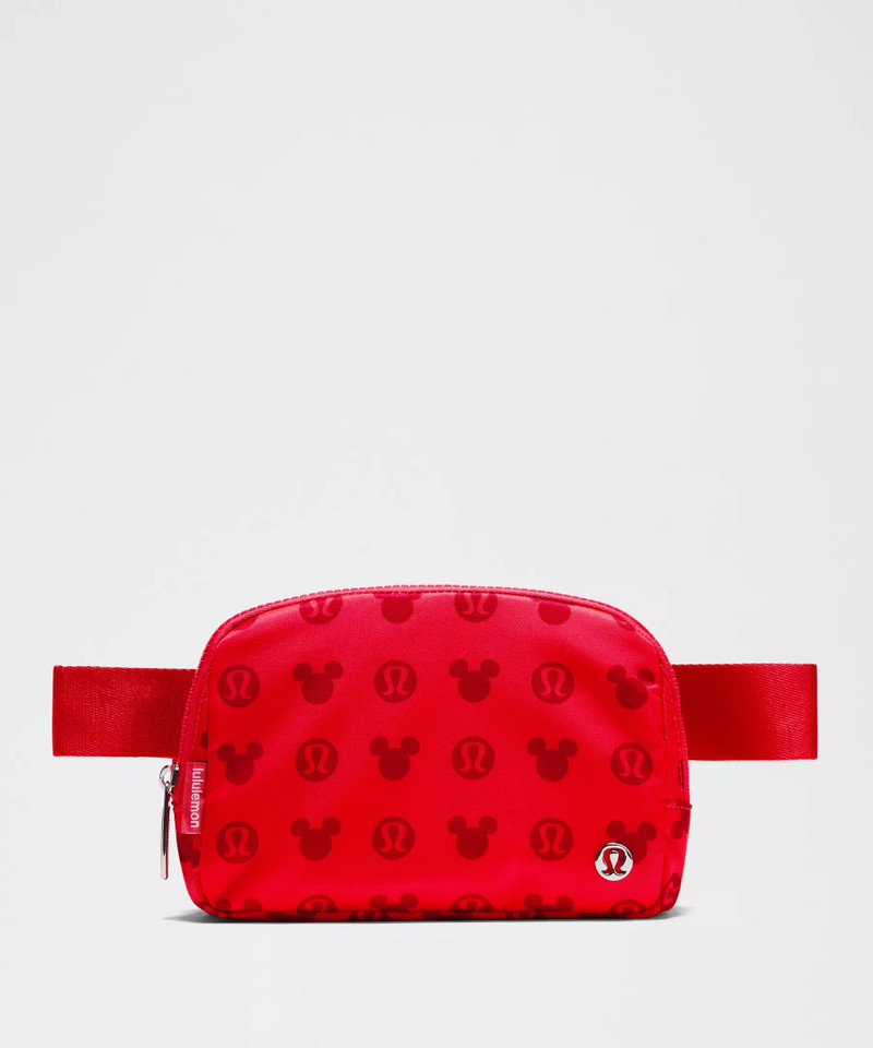 Disney x lululemon *Everywhere Belt Bag 1L Mickey and Logo Print 1