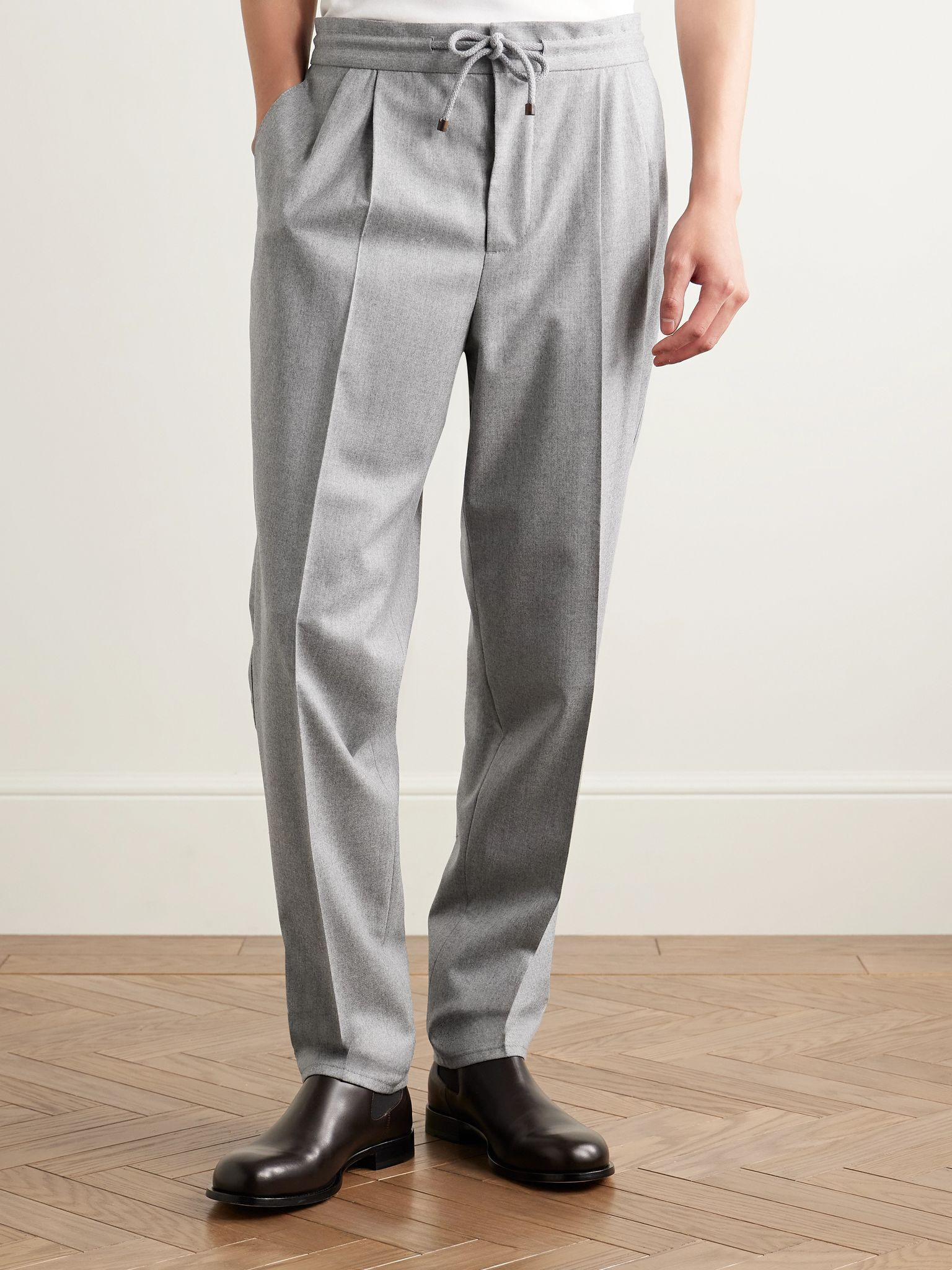 Tapered Pleated Virgin Wool-Flannel Drawstring Trousers Gray - 3