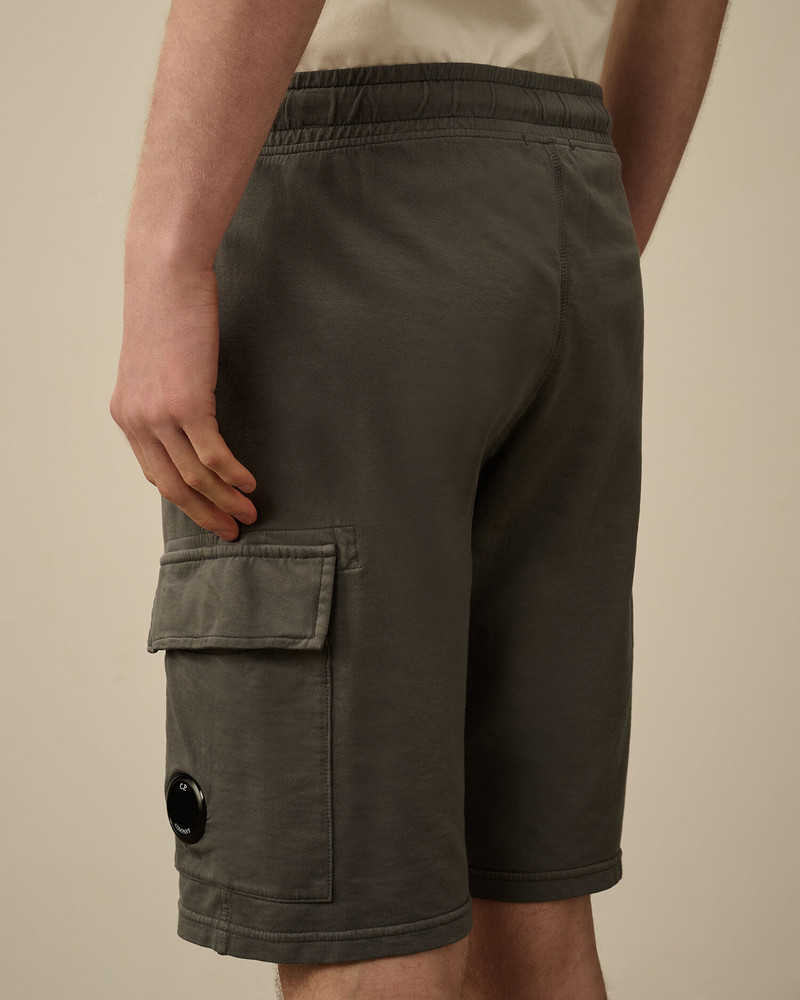 Light Fleece Cargo Lens Shorts 6