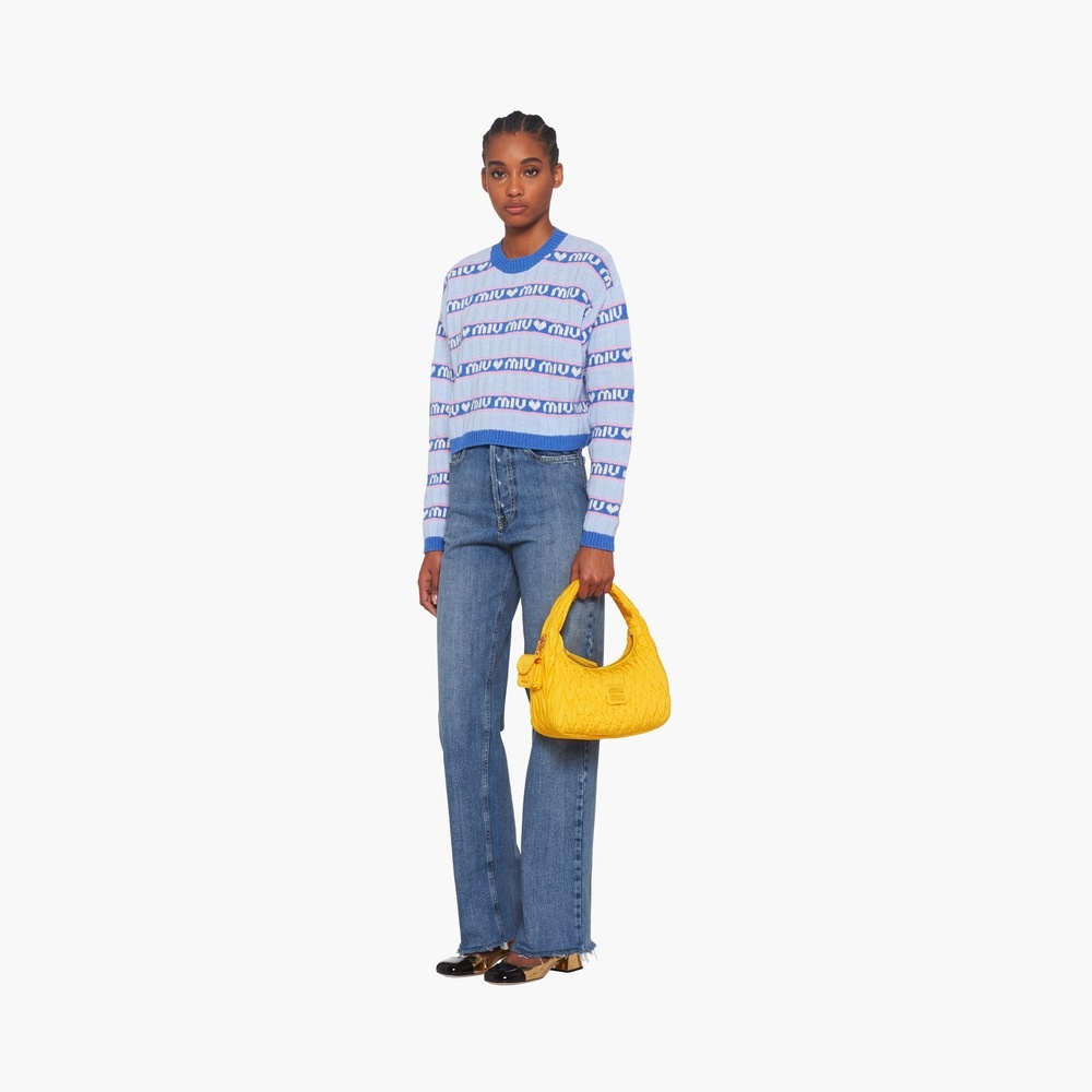Miu Wander matelassé regenerated nylon hobo bag - 5