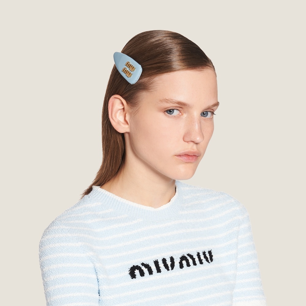 Patent leather hair clip 2