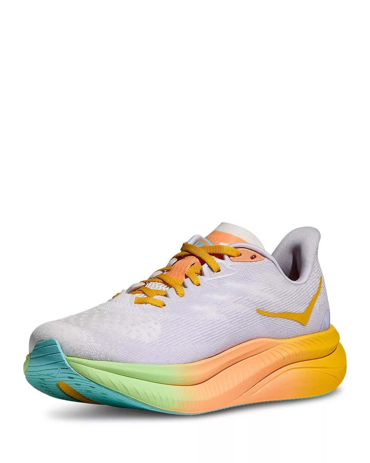 Women's Mach 6 Low Top Sneakers - 6