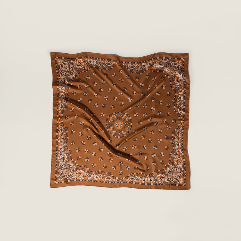 Printed silk scarf 3