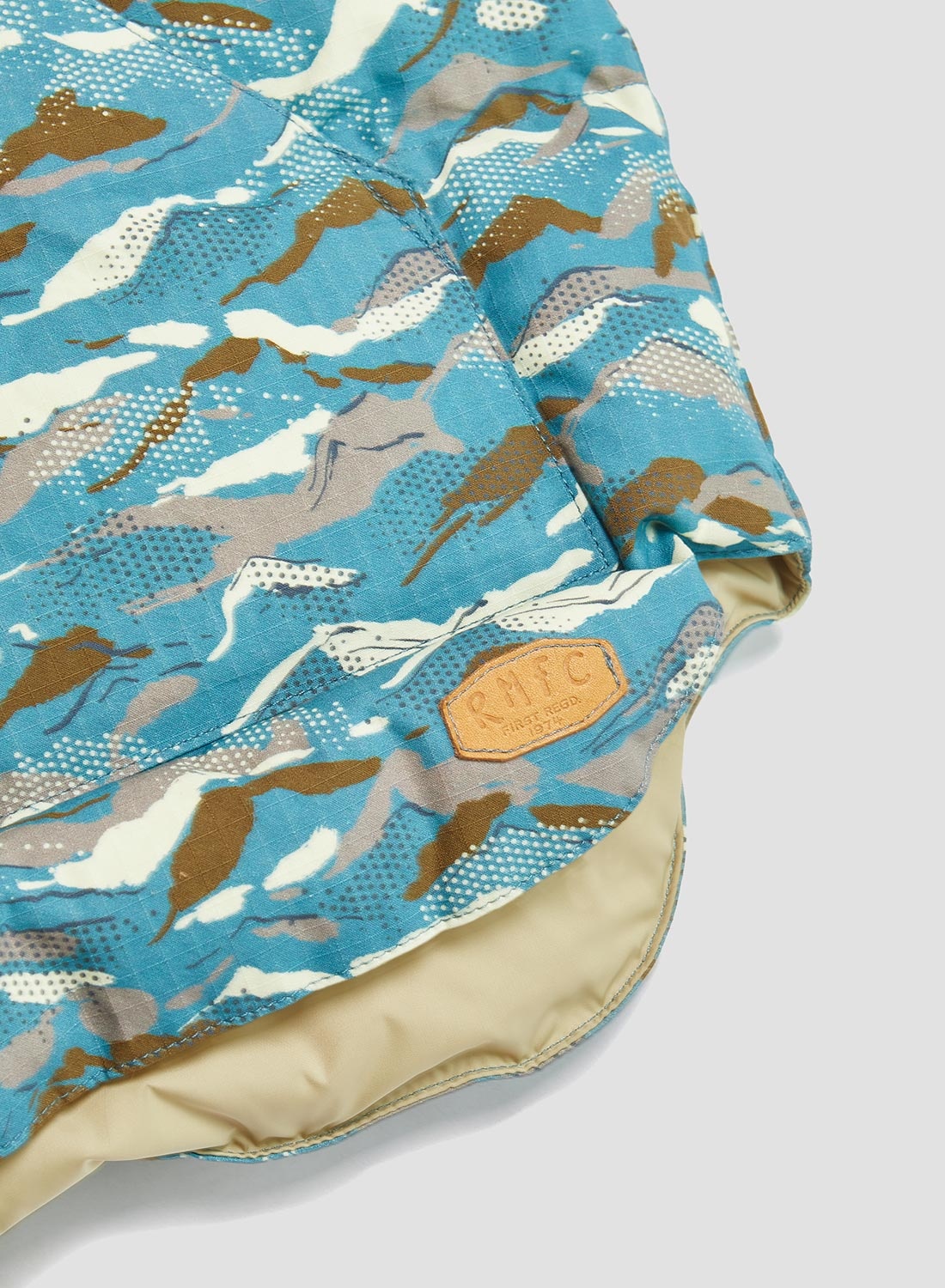 Rocky Mountain Featherbed x Nigel Cabourn Down Vest Mountain Camo in Blue - 7