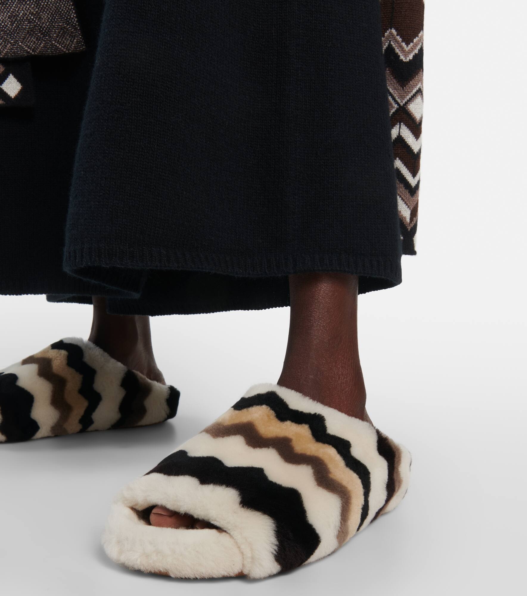 Saam chevron shearling slides - 7