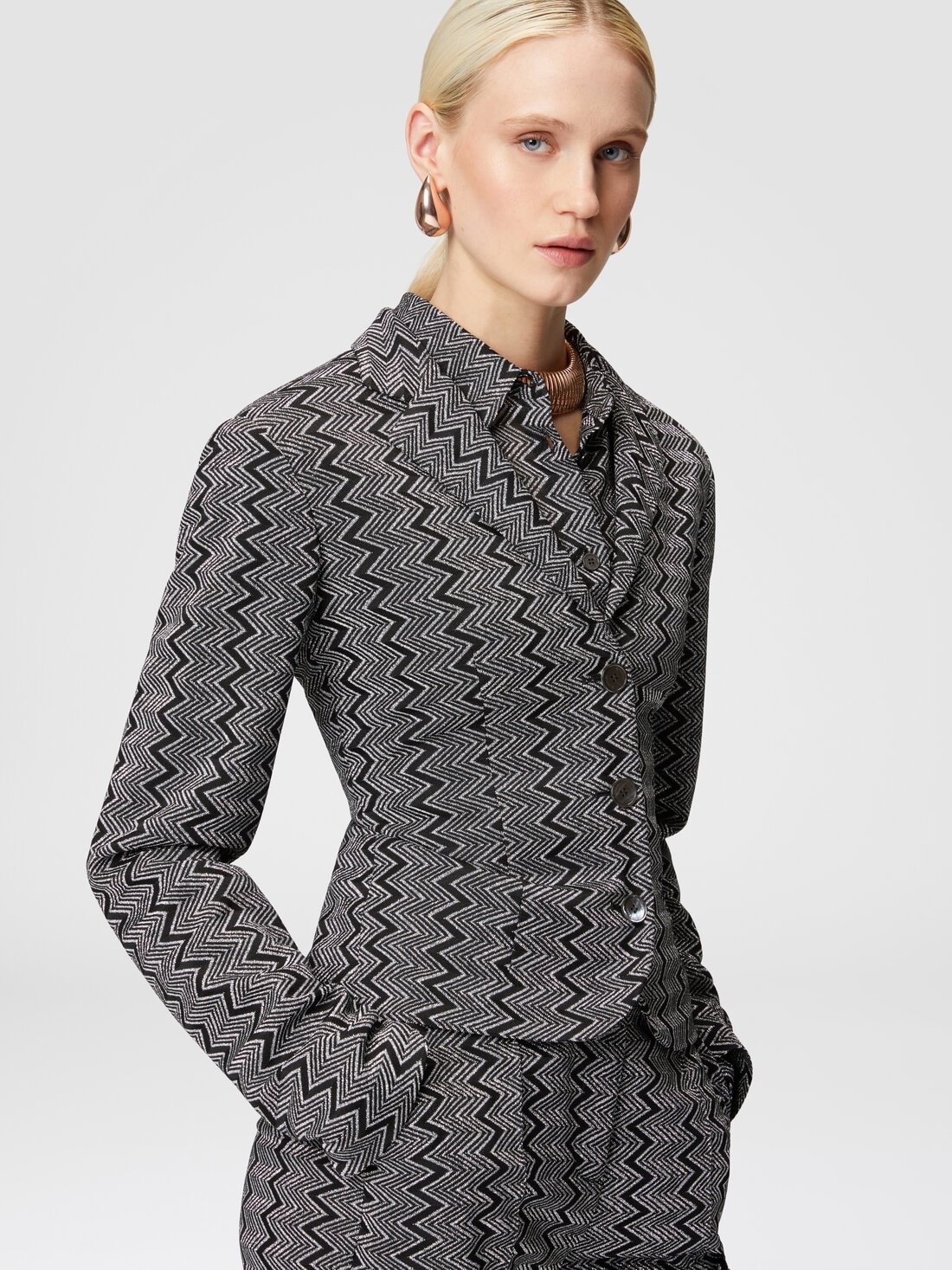 Short blazer in zig zag lamé viscose blend - 4