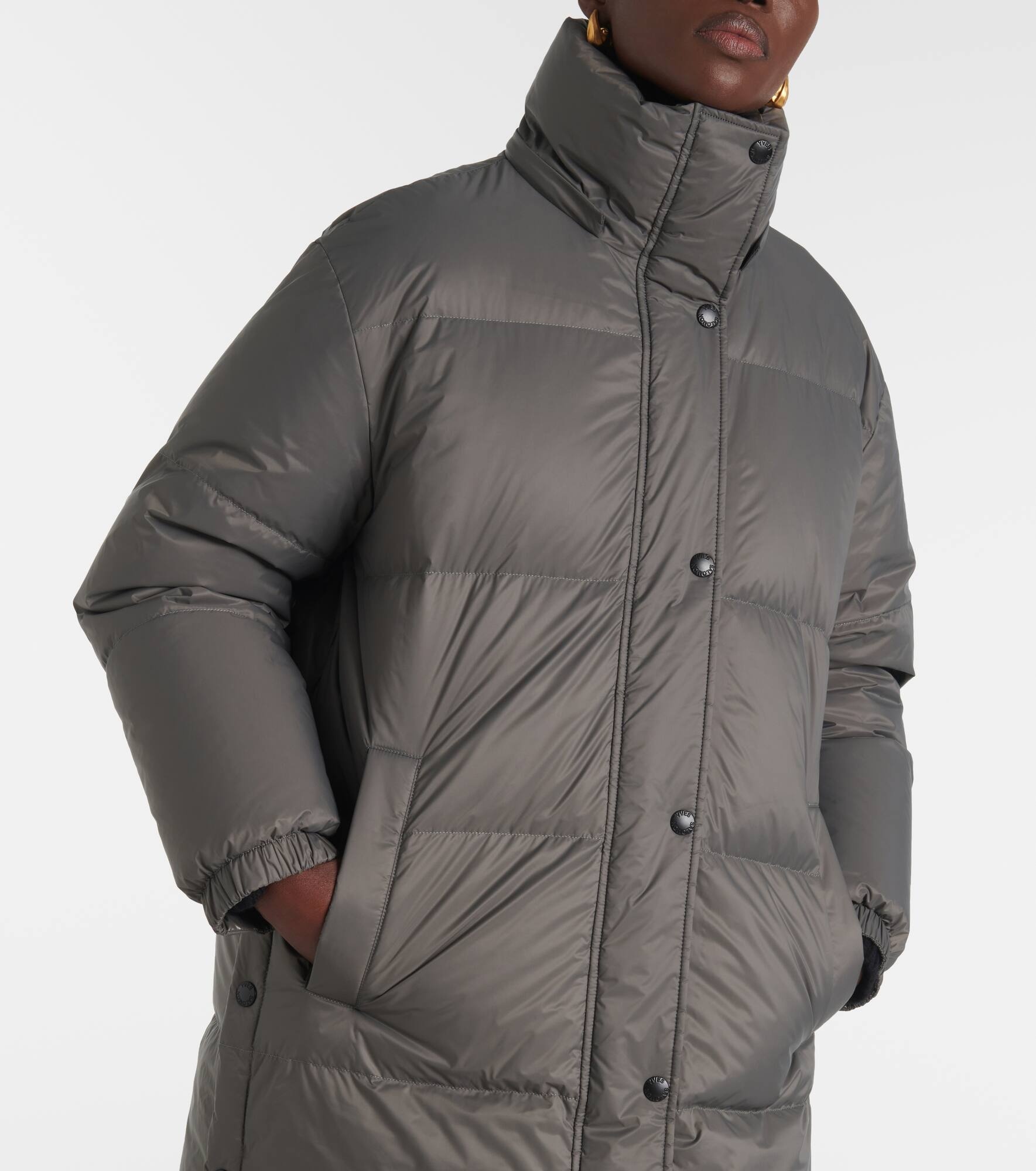 Reversible down coat - 6
