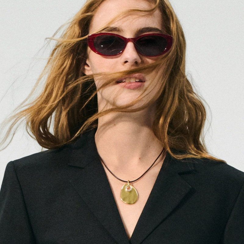 Grommet pendant necklace with leather cord 4