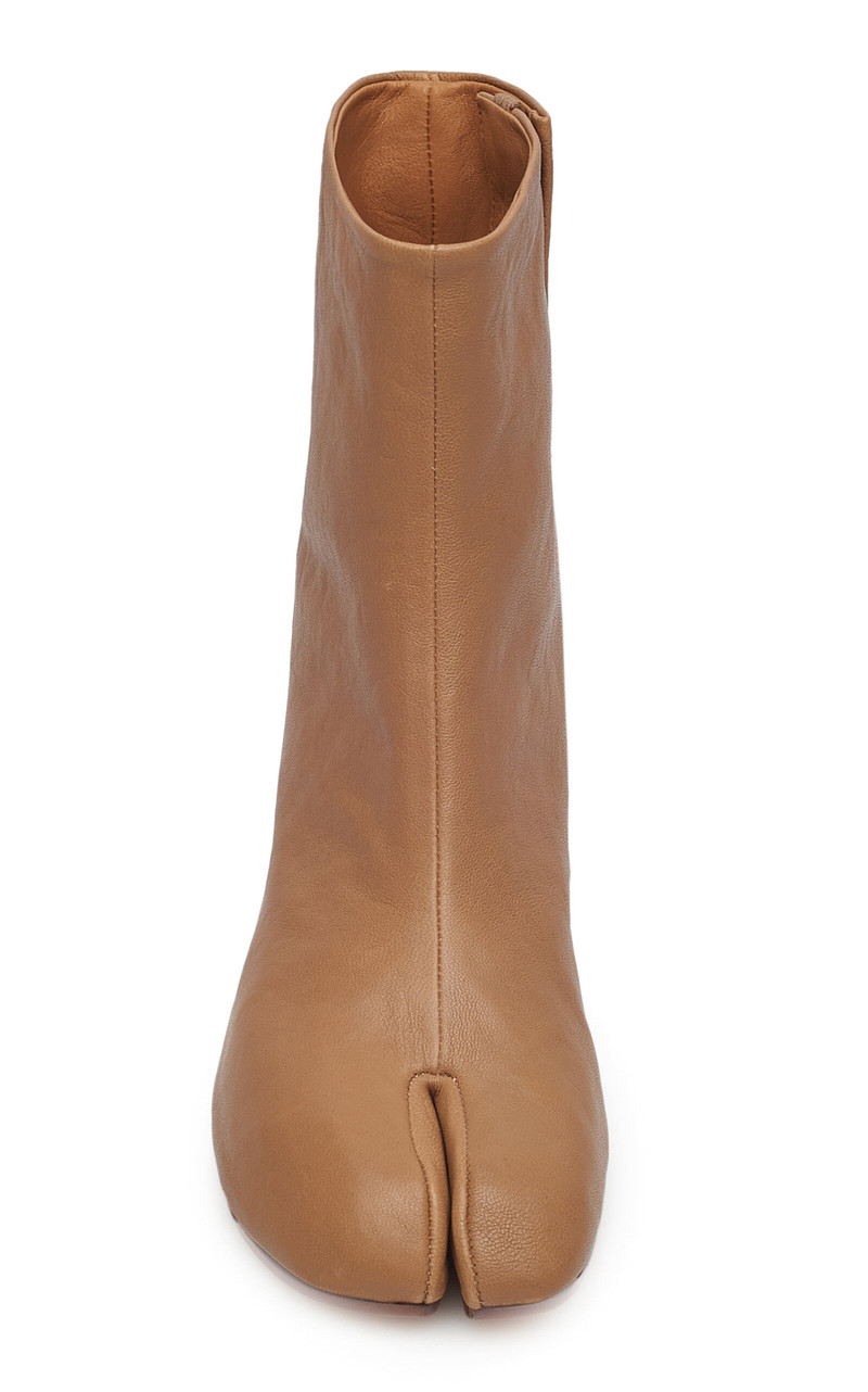 Maison Margiela Tabi Leather Ankle Boots tan outlook