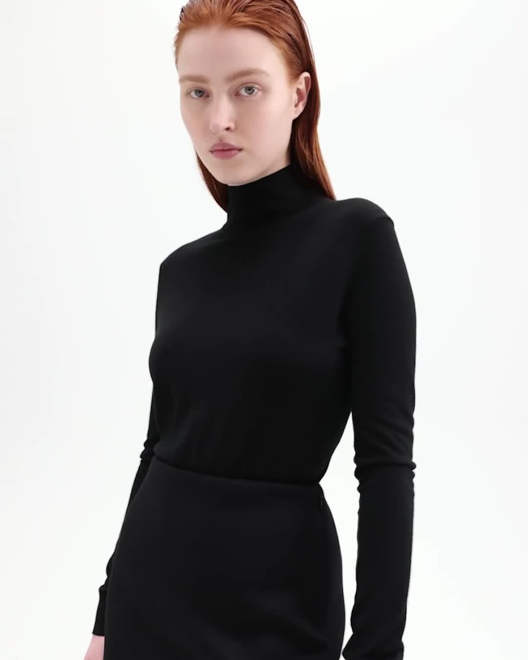 High-Waist Mini Skirt in Double-Face Wool-Cashmere - 6