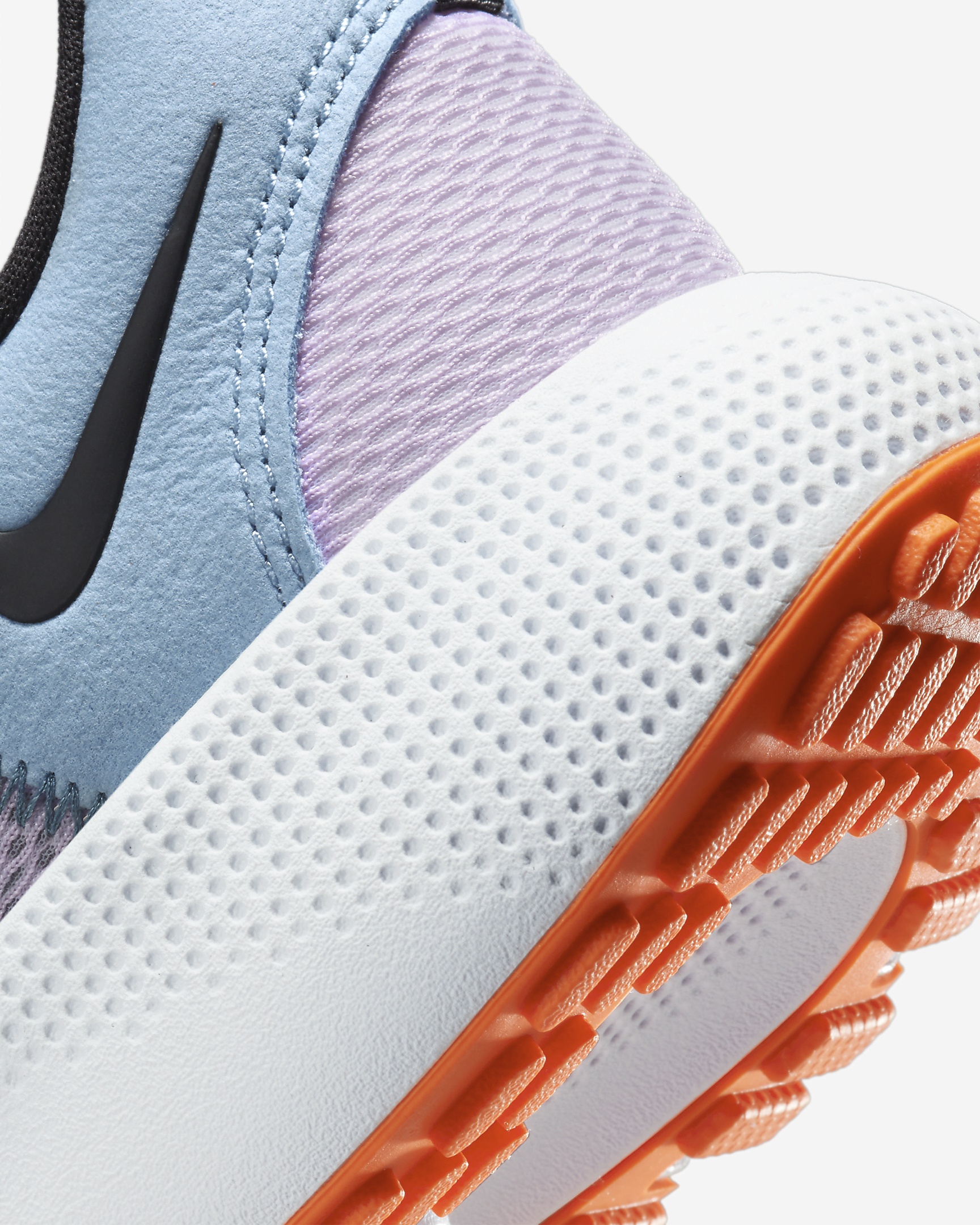 Nike Women's Escape Run 2 Road Running Shoes - 8