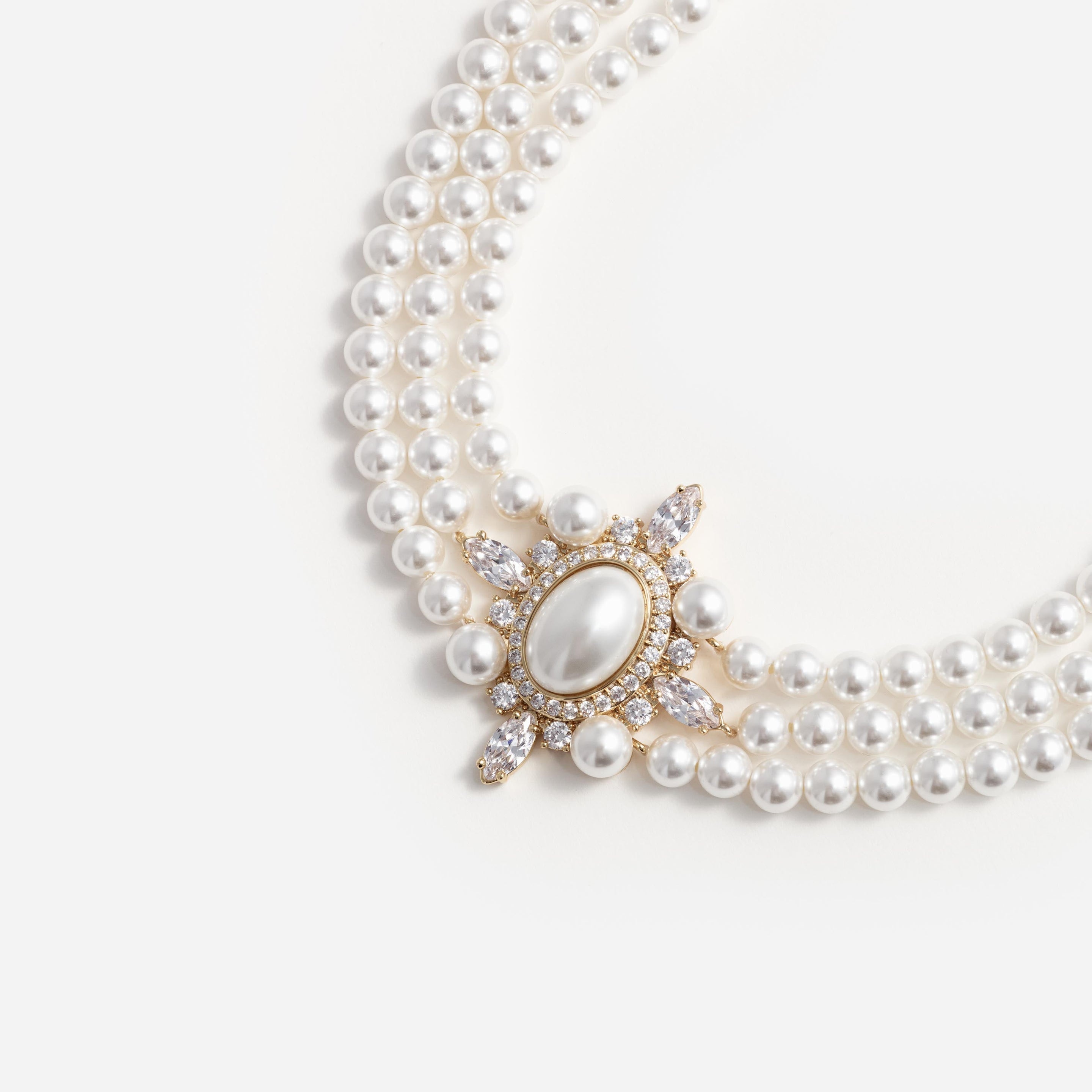Gold Pearl Choker - 3