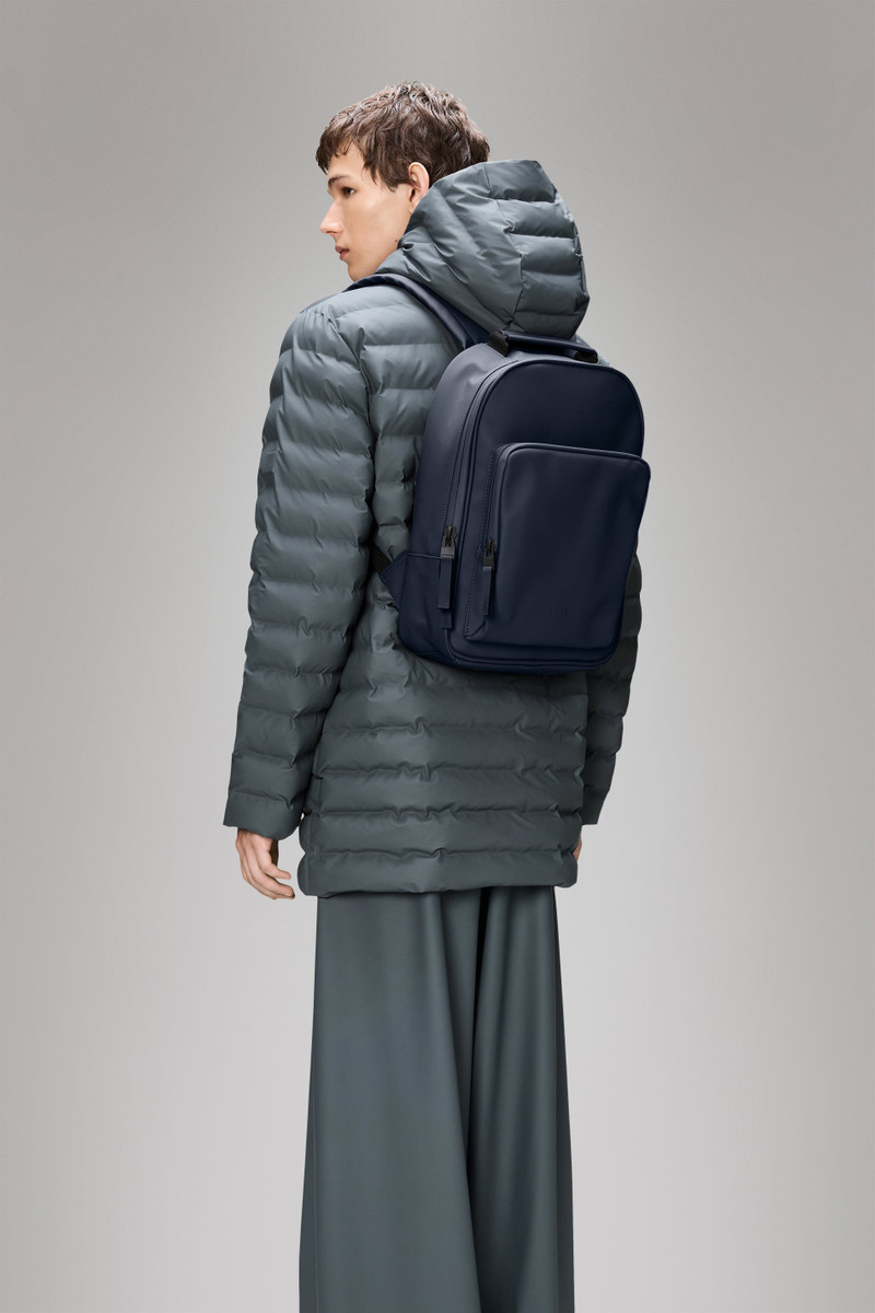 RAINS Book Daypack outlook