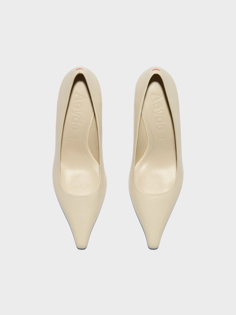 Zandra Chiseled Pumps 5