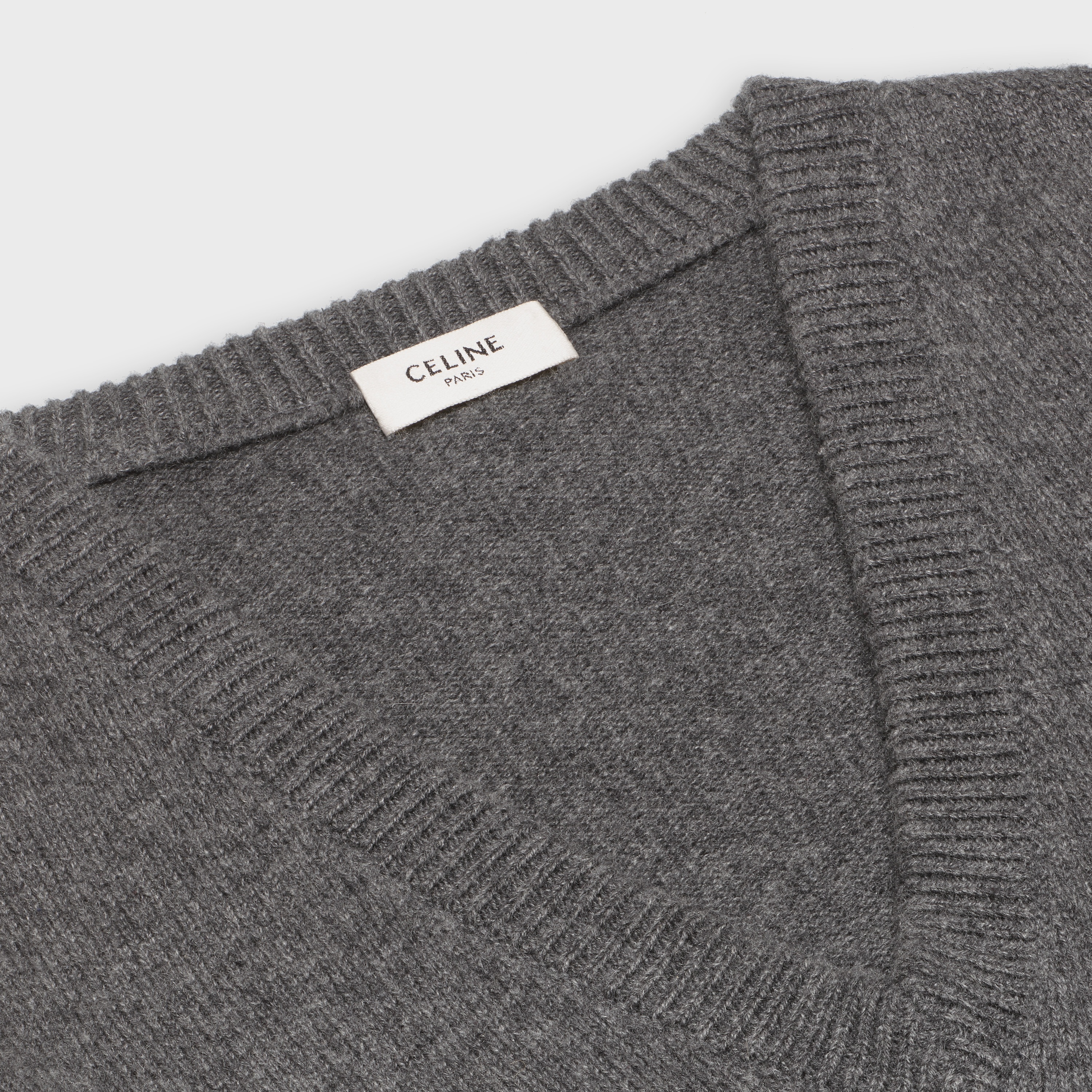 V-NECK SWEATER IN ICONIC CASHMERE - 3