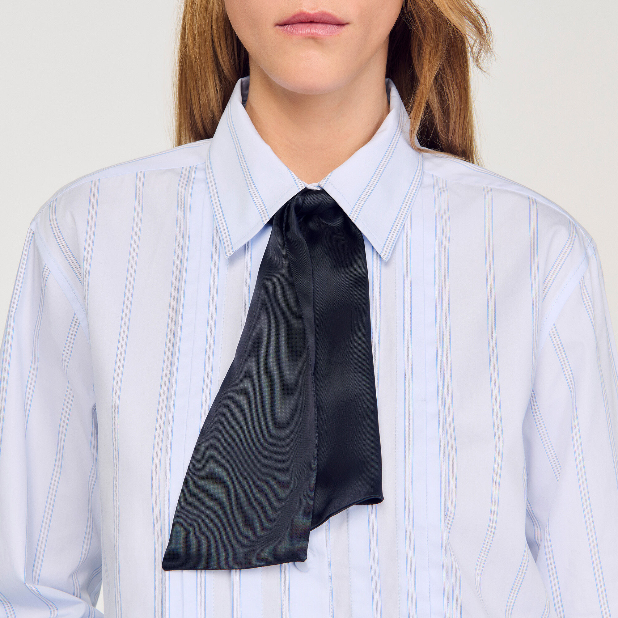 CROPPED SHIRT WITH REMOVABLE TIE - 3