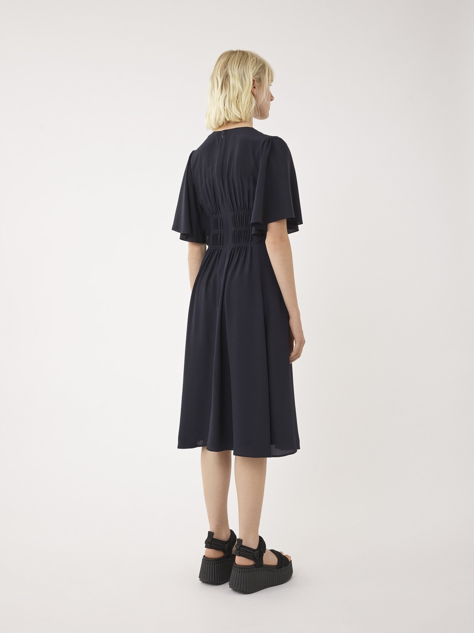 WING-SLEEVE FLARE DRESS - 5