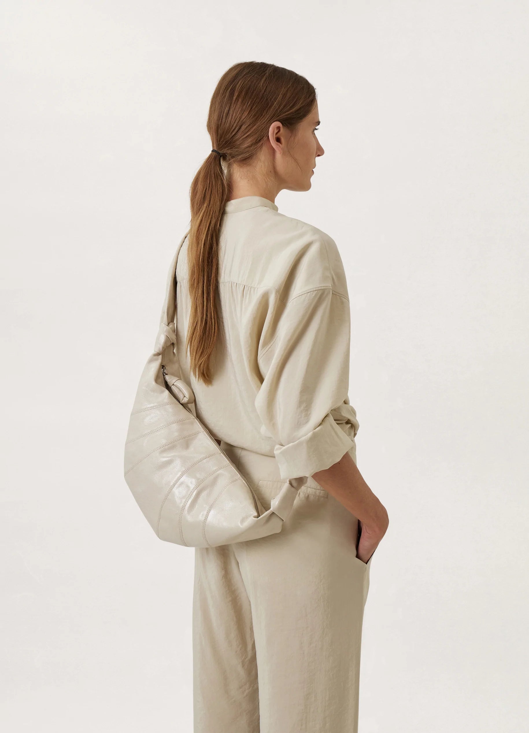 MEDIUM CROISSANT BAG - 6