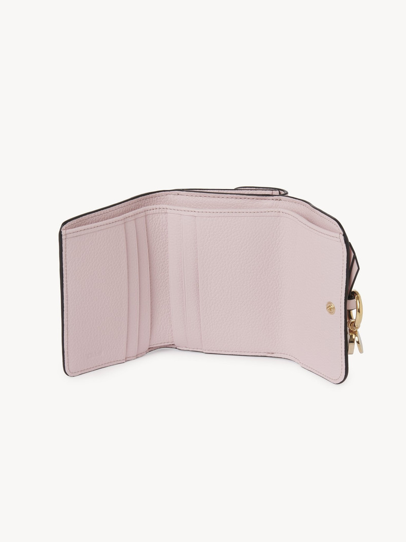 Chloé ALPHABET SMALL TRI-FOLD outlook