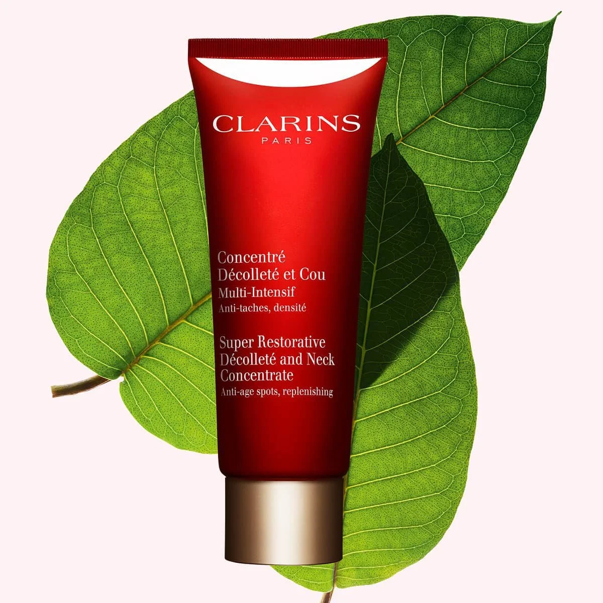 Super Restorative Décolleté Cream and Neck Concentrate - 1