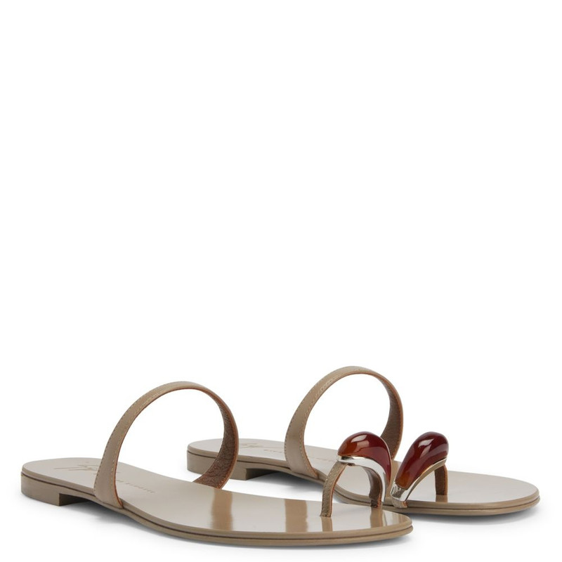 Giuseppe Zanotti Acates Ring outlook