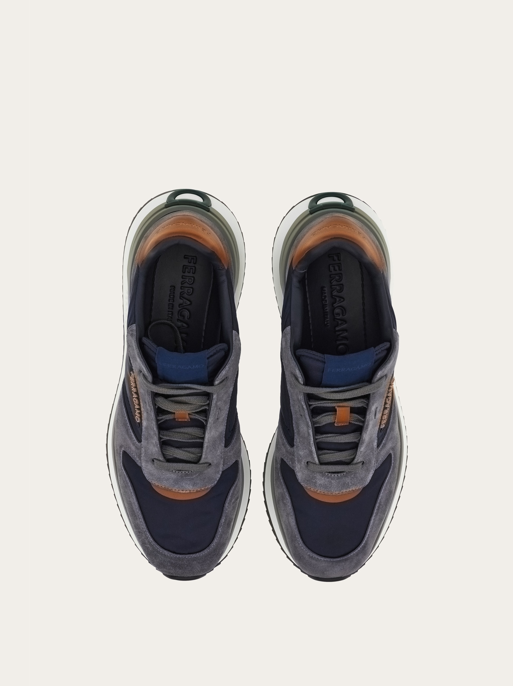 Low cut sneaker - 3