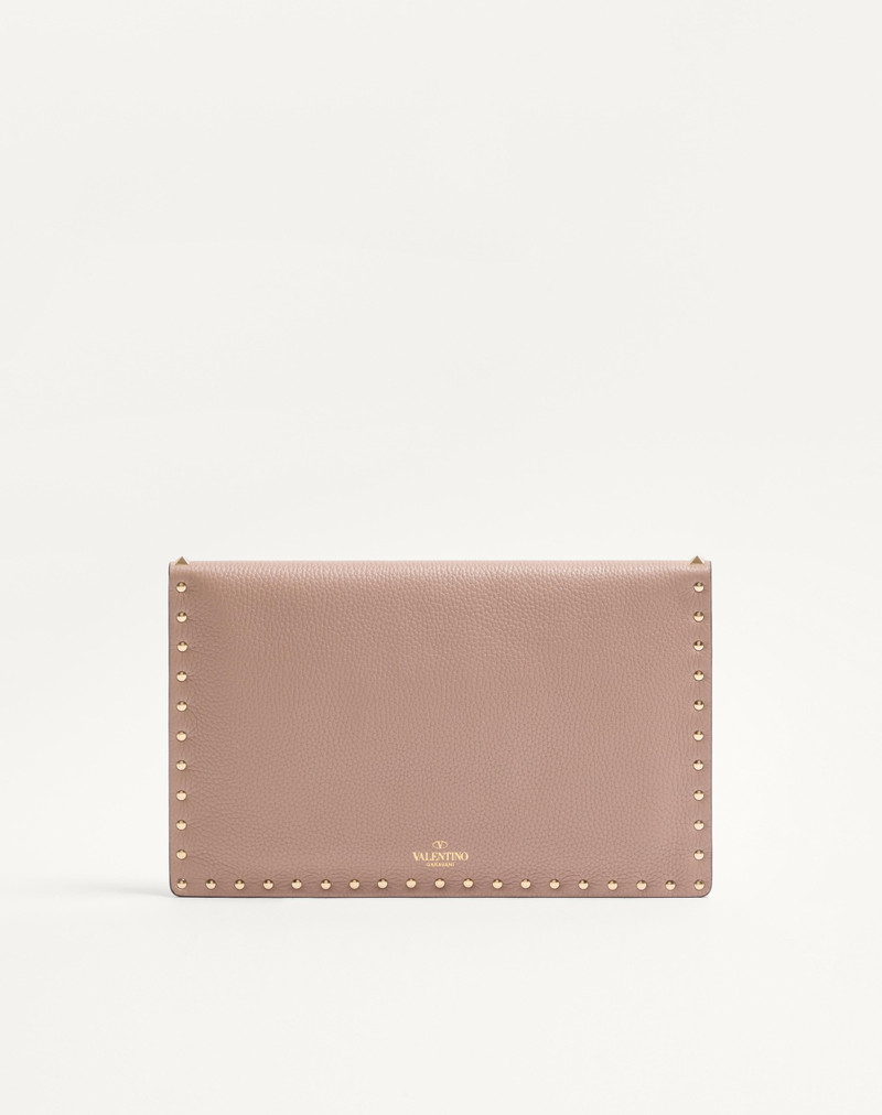 ROCKSTUD GRAINY CALFSKIN ENVELOPE POUCH 4