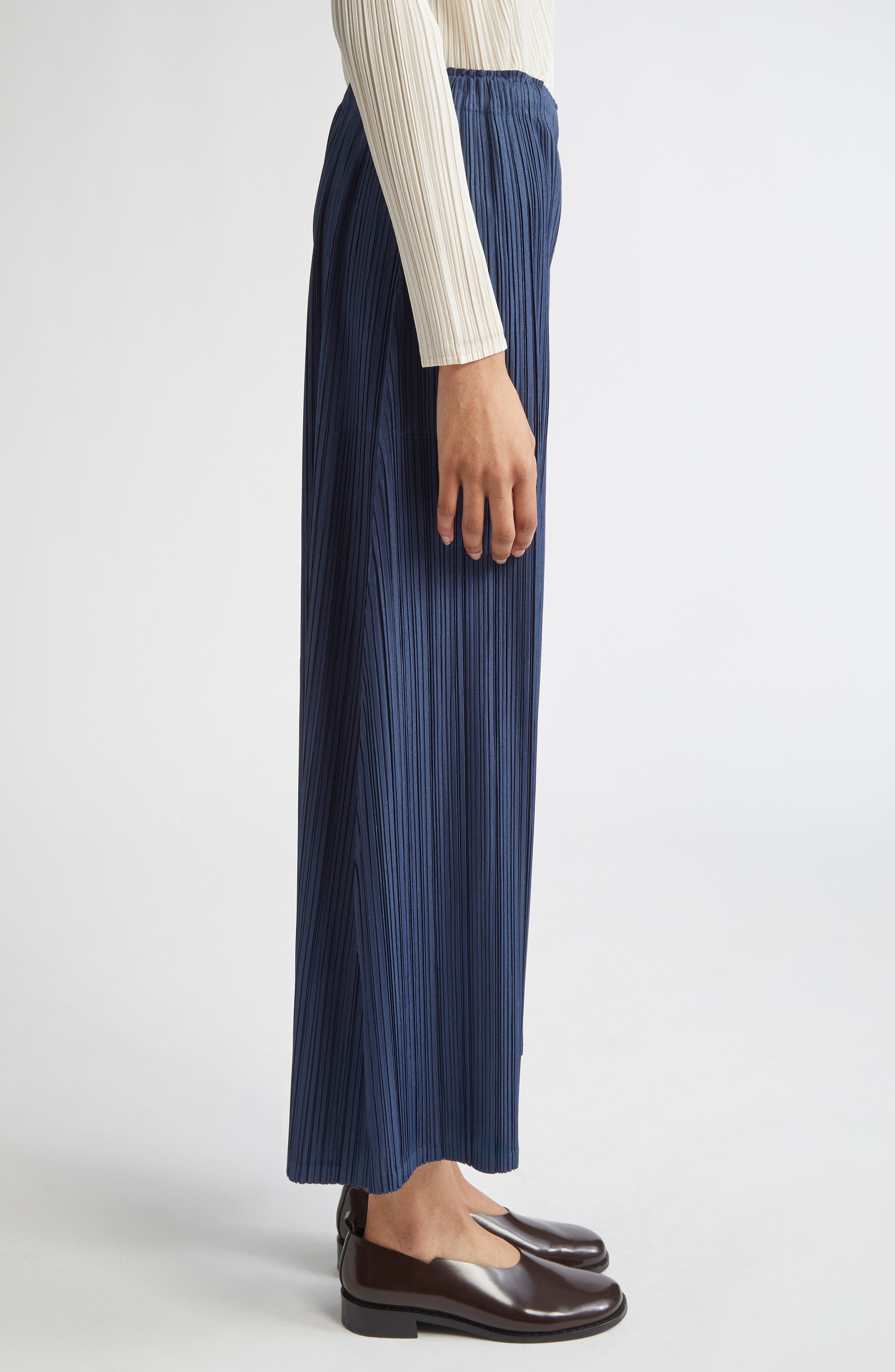 Pleats Please Issey Miyake Mellow Pleated Crop Pants in Navy at Nordstrom - 4