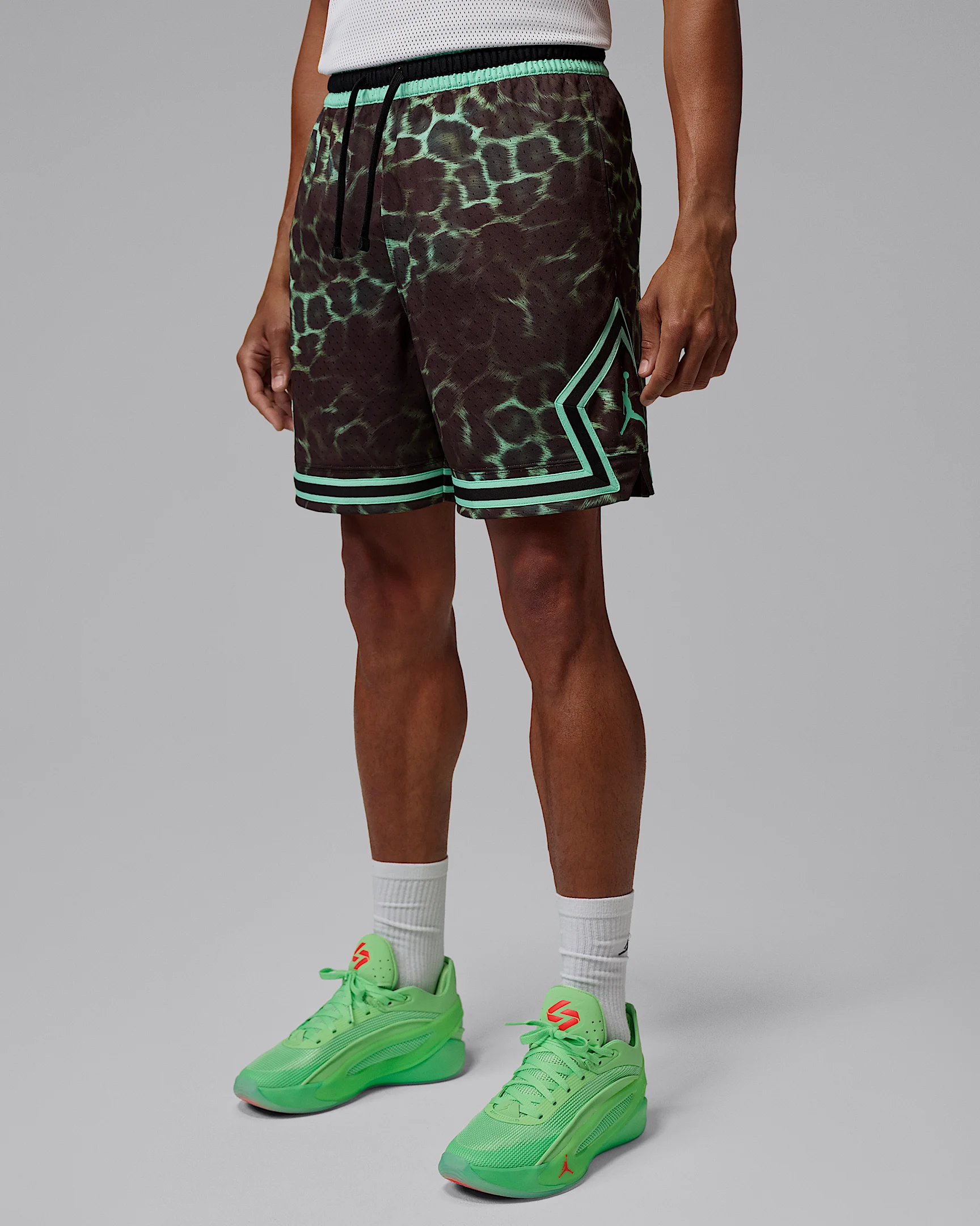 Jordan Sport Men's Dri-FIT Printed Diamond Shorts - 1