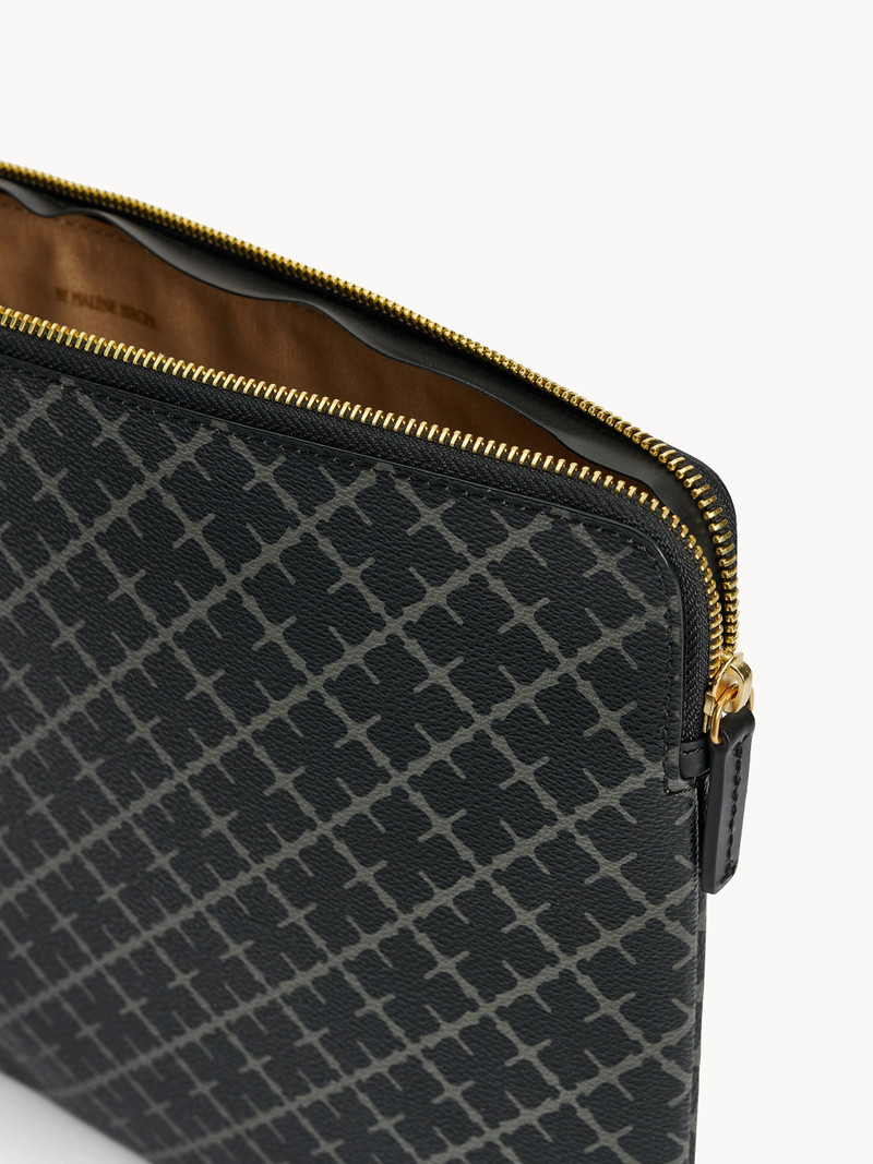 BY MALENE BIRGER Ivy laptop case outlook