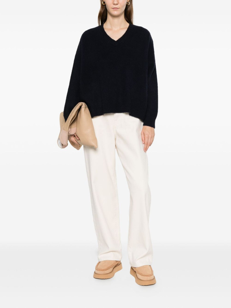 Avant Toi V-neck sweater outlook