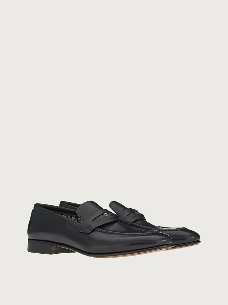 FERRAGAMO PENNY LOAFER outlook