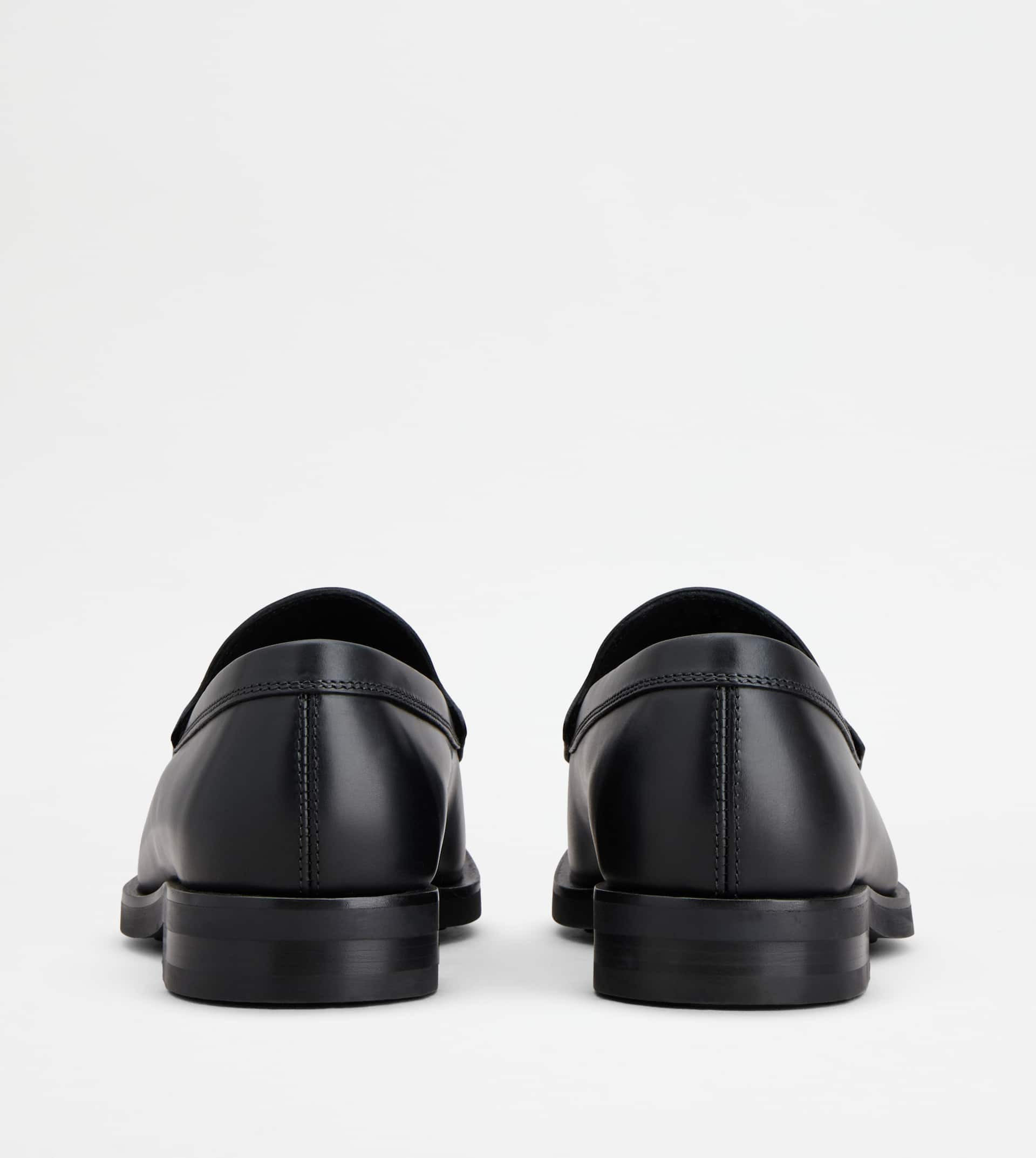 LEATHER LOAFERS - BLACK - 3