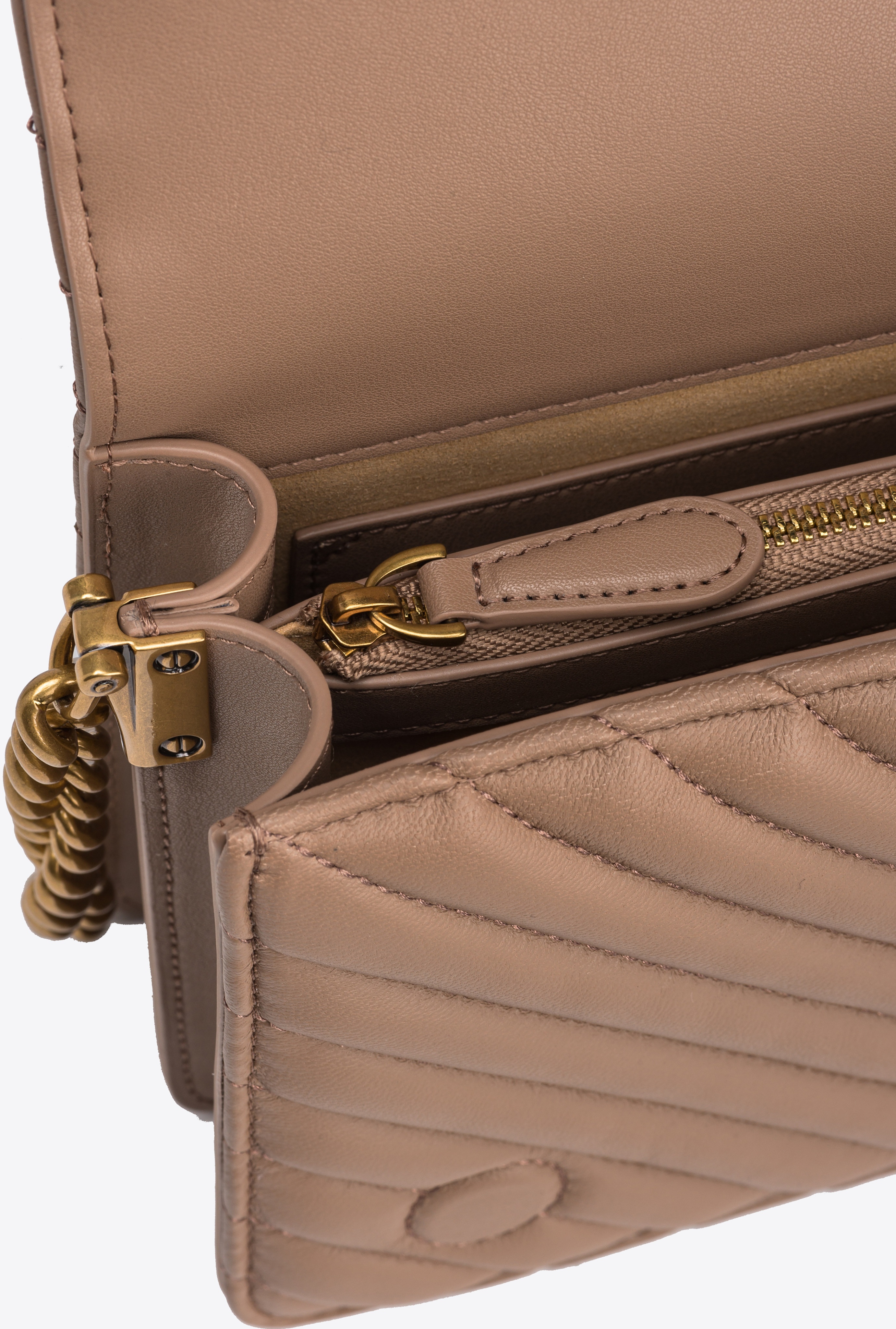 CLASSIC LOVE BAG CLICK CHEVRON - 6