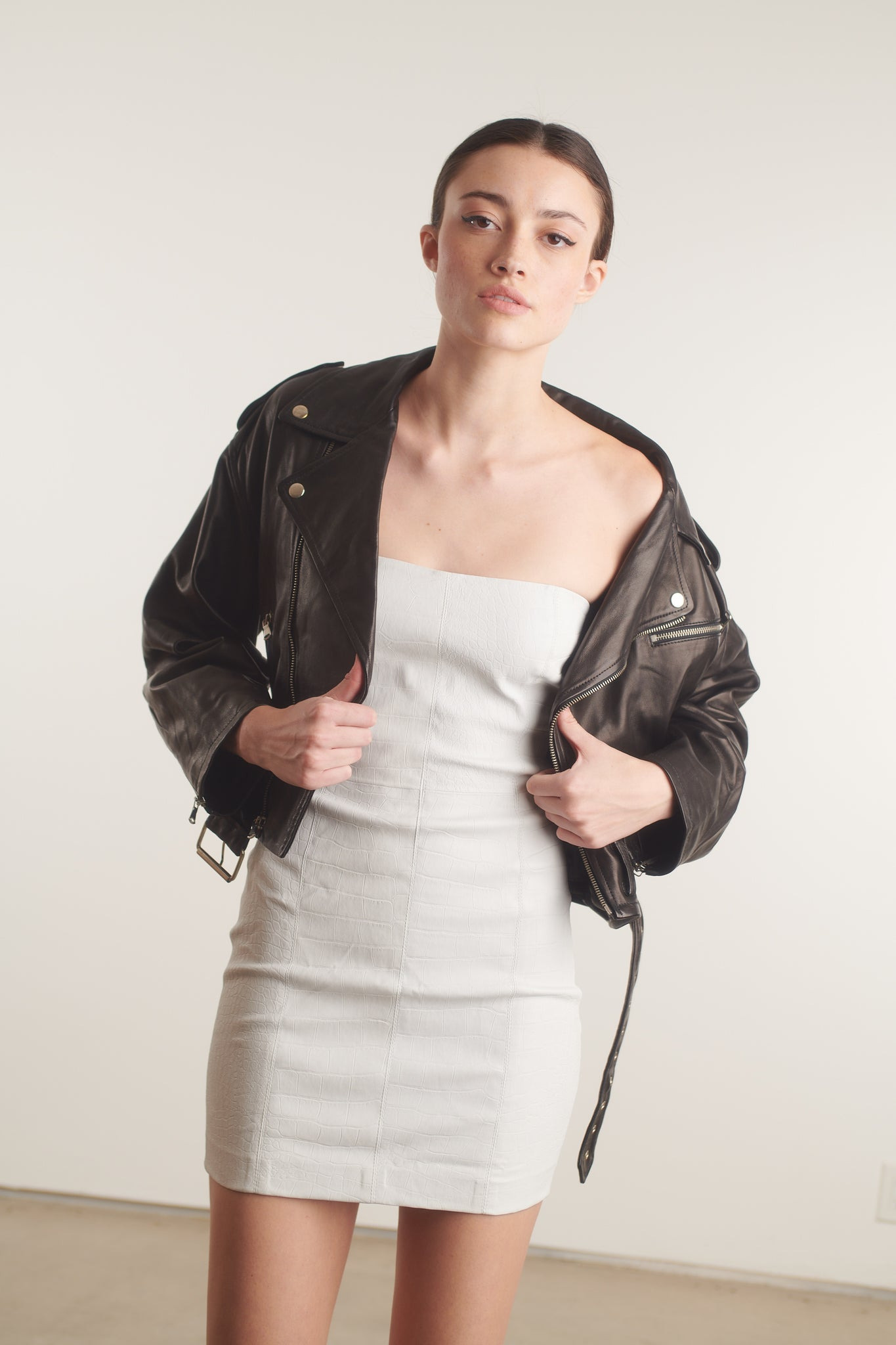 WHITE CROC EMBOSSED LEATHER STRAPLESS DRESS - 5