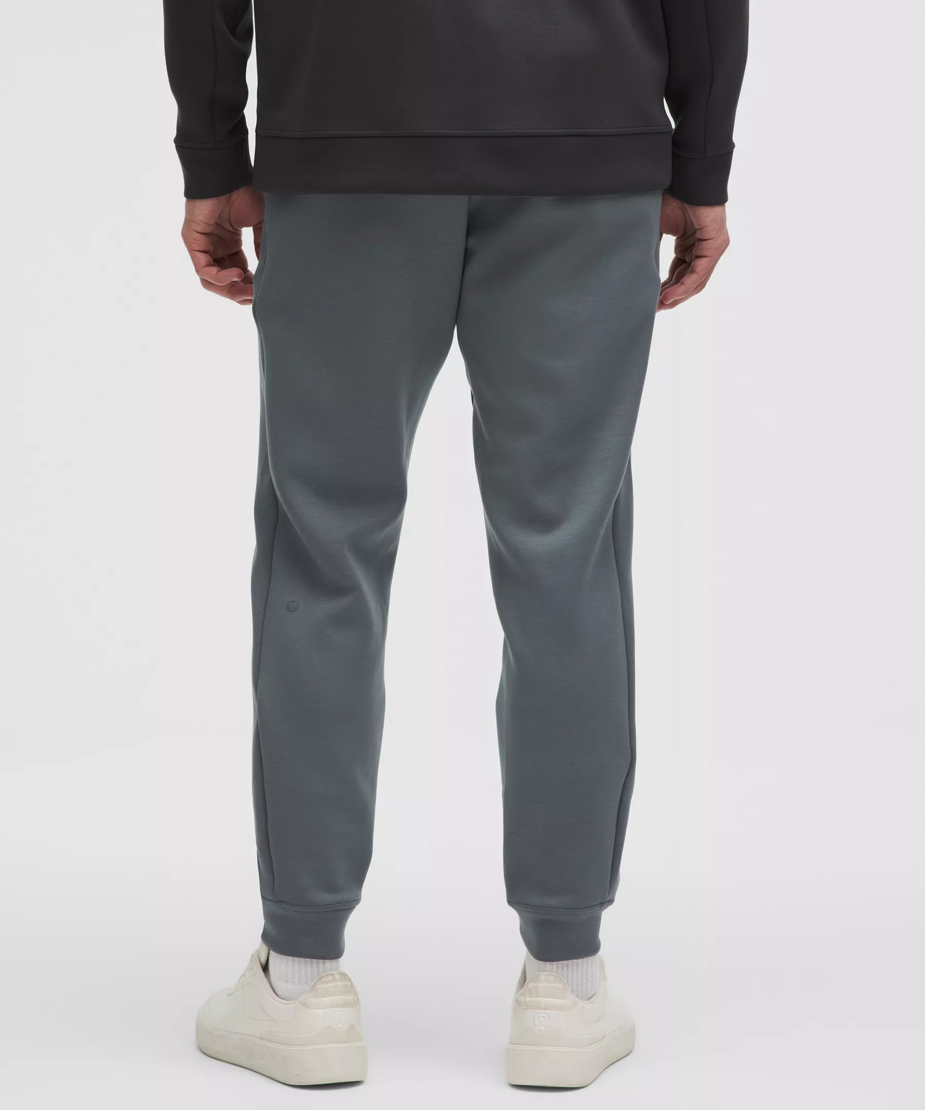Smooth Spacer Jogger *Shorter - 3