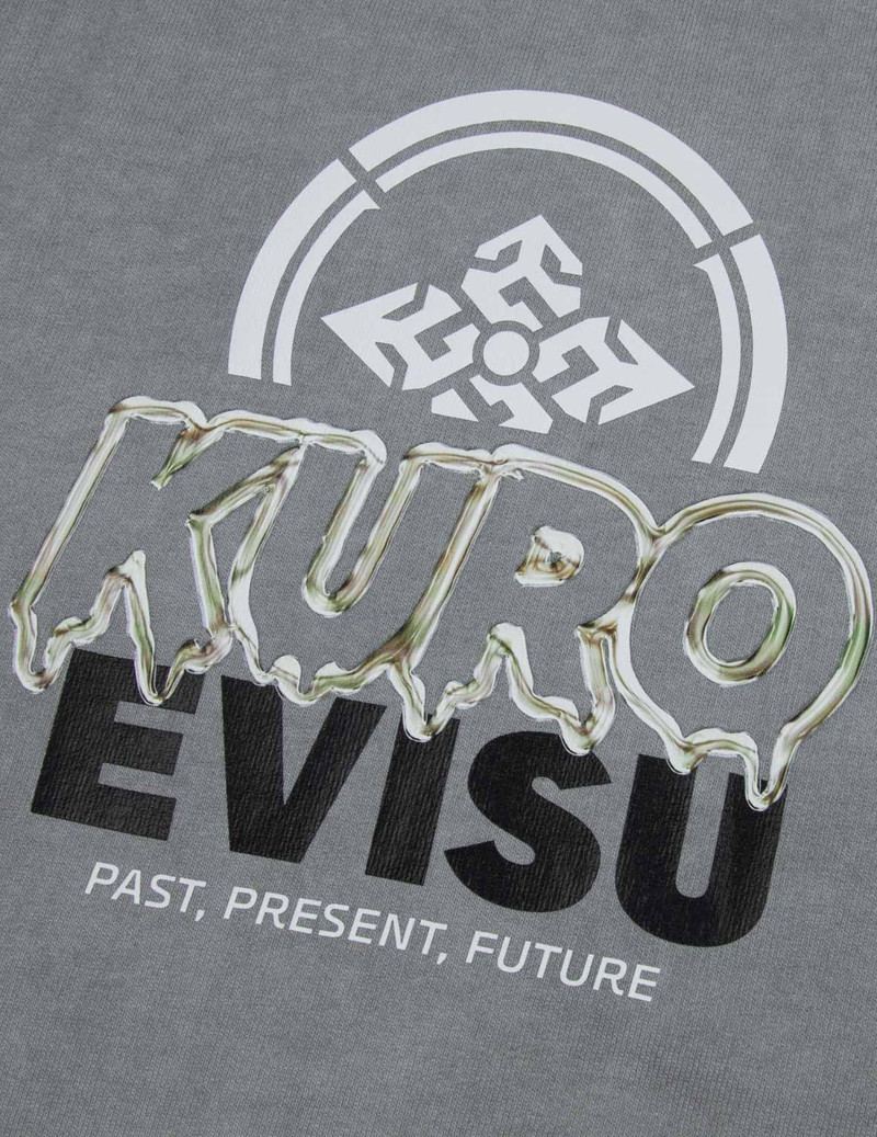 Kamon and Melting Metallic Logo Print Loose Fit T-Shirt 8