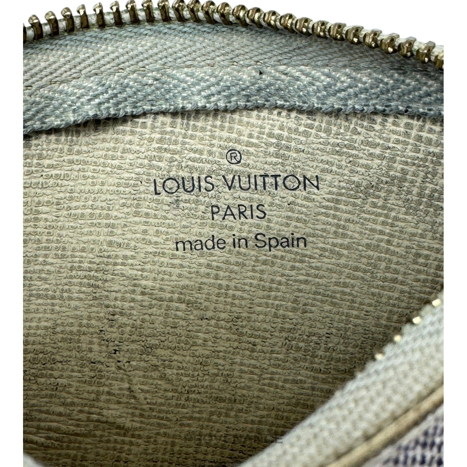 Louis Vuitton Key Pouch Cles - Damier Azur - 8