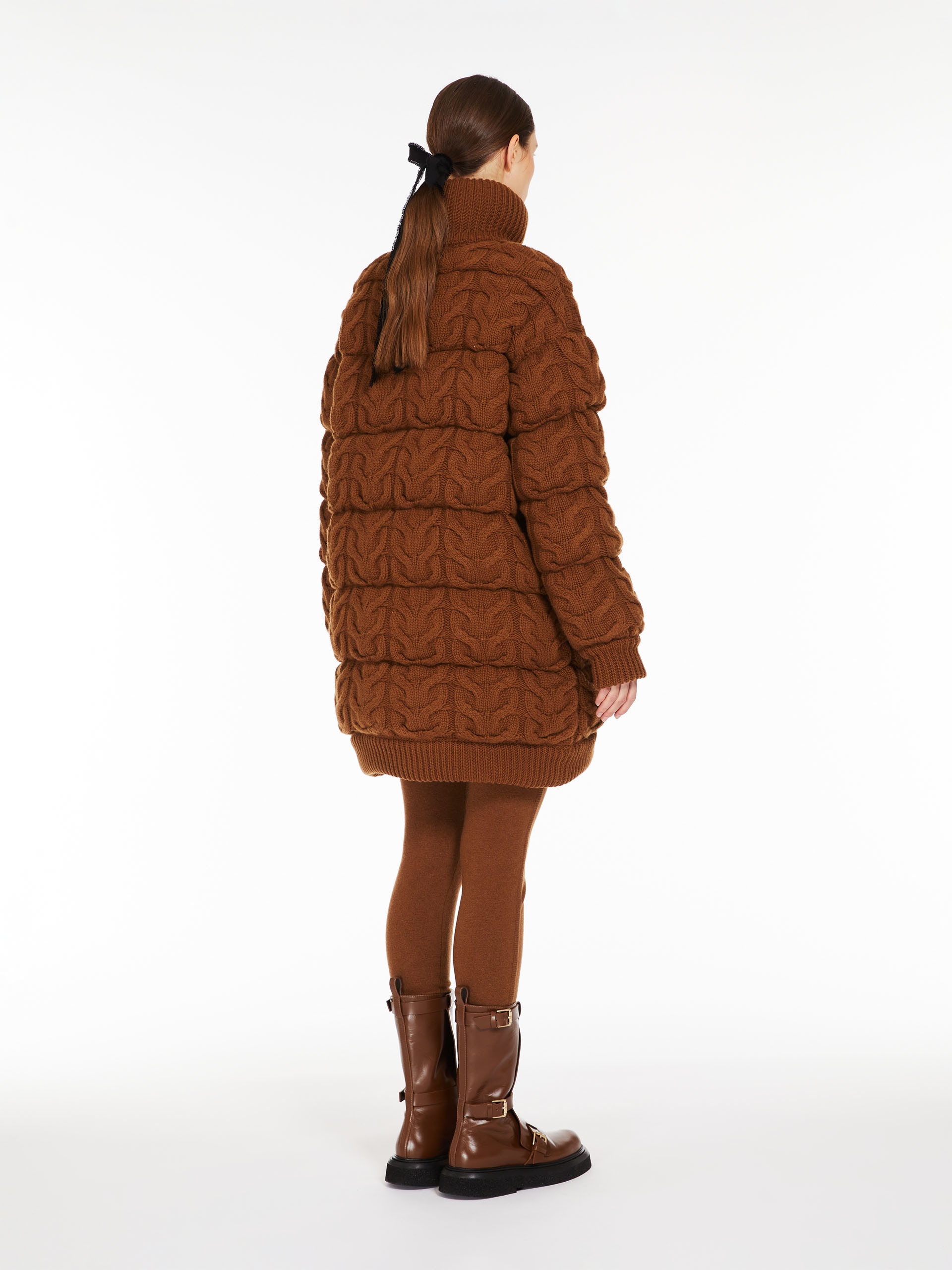 VIP【関税送料無料】希少 MAX MARA BROWN OVATTA DOWN JACKET VIP【関税送料無料】希少 MAX MARA BROWN OVATTA DOWN JACKET